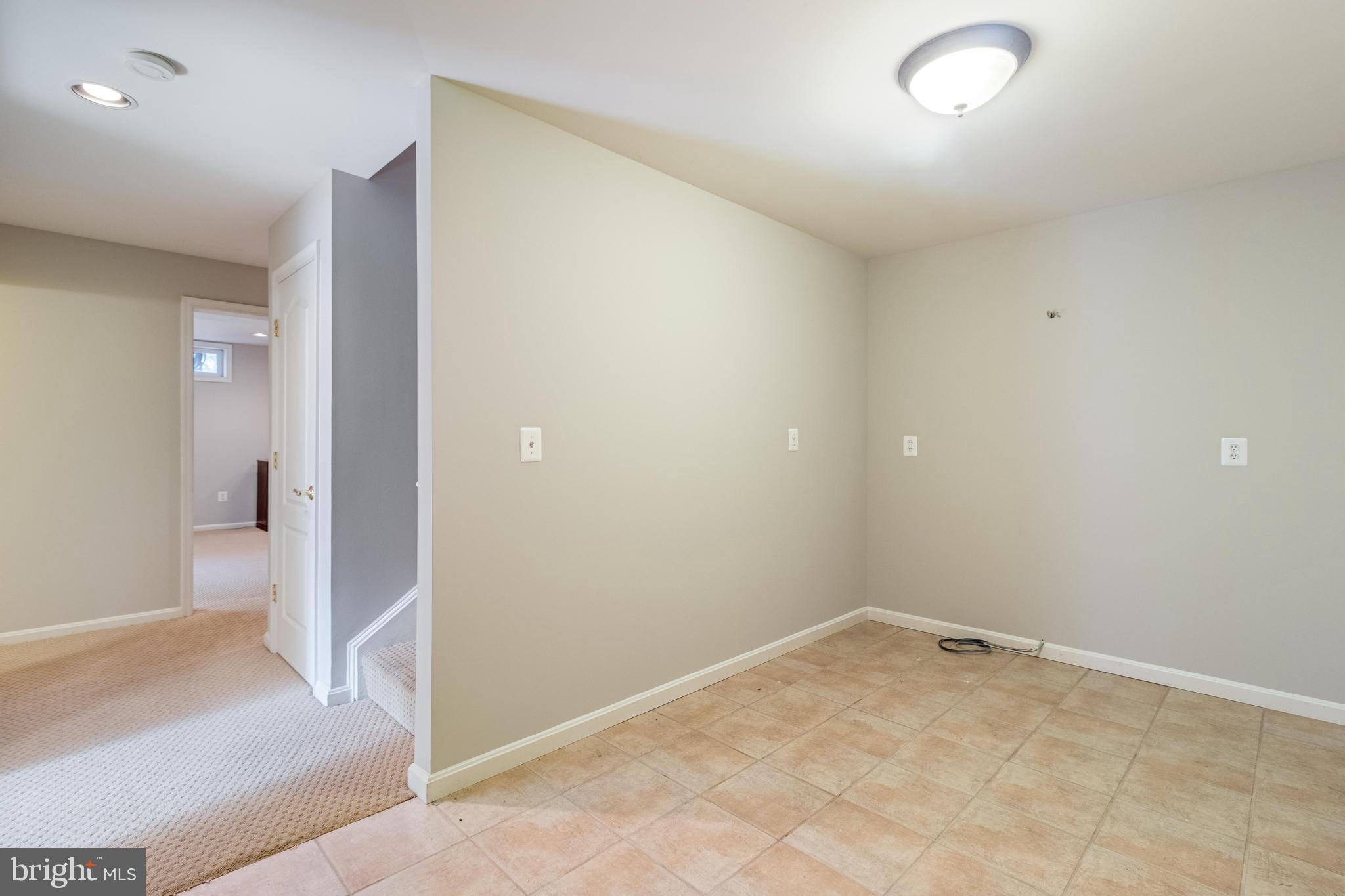 HILLENDALE - Residential