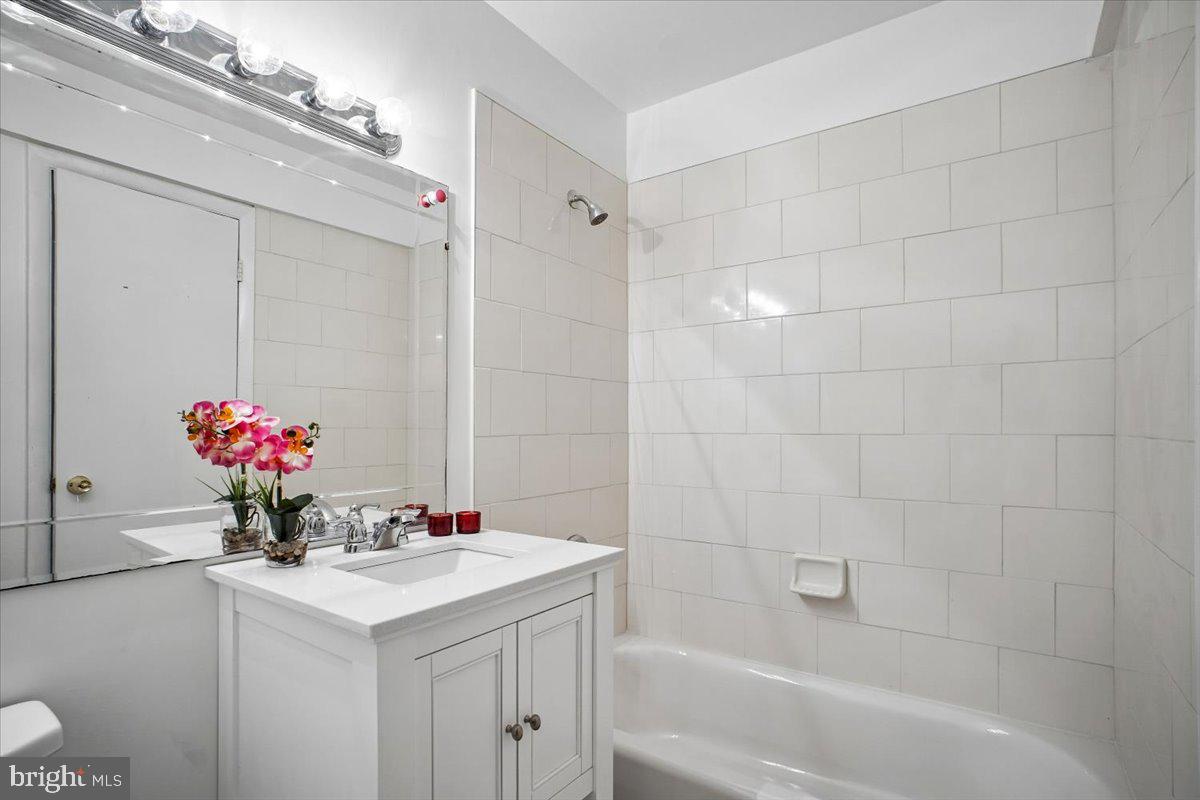 PARK TERRACE - Residential