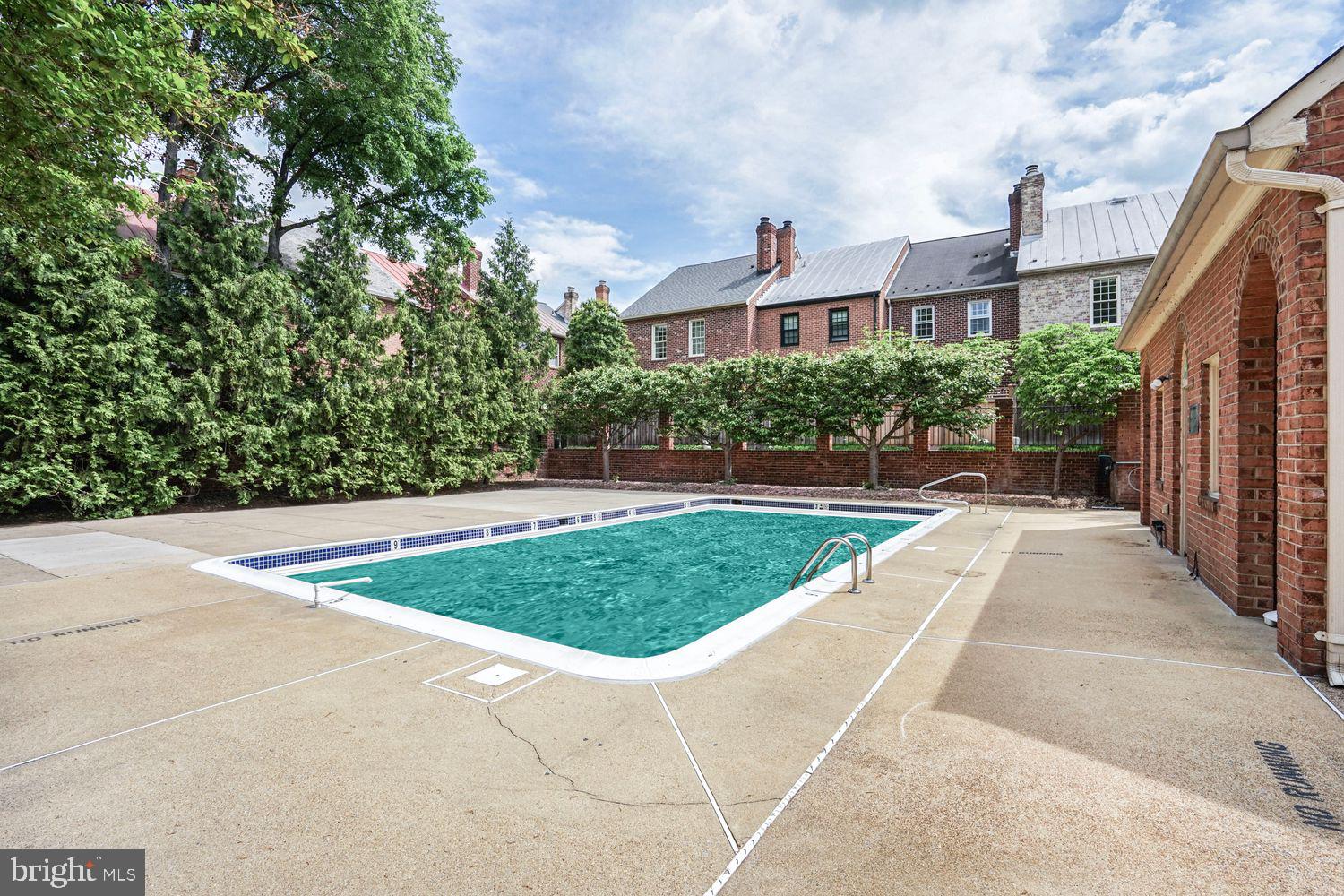 PRINCESS STREET TOWNHOUSES - Residential