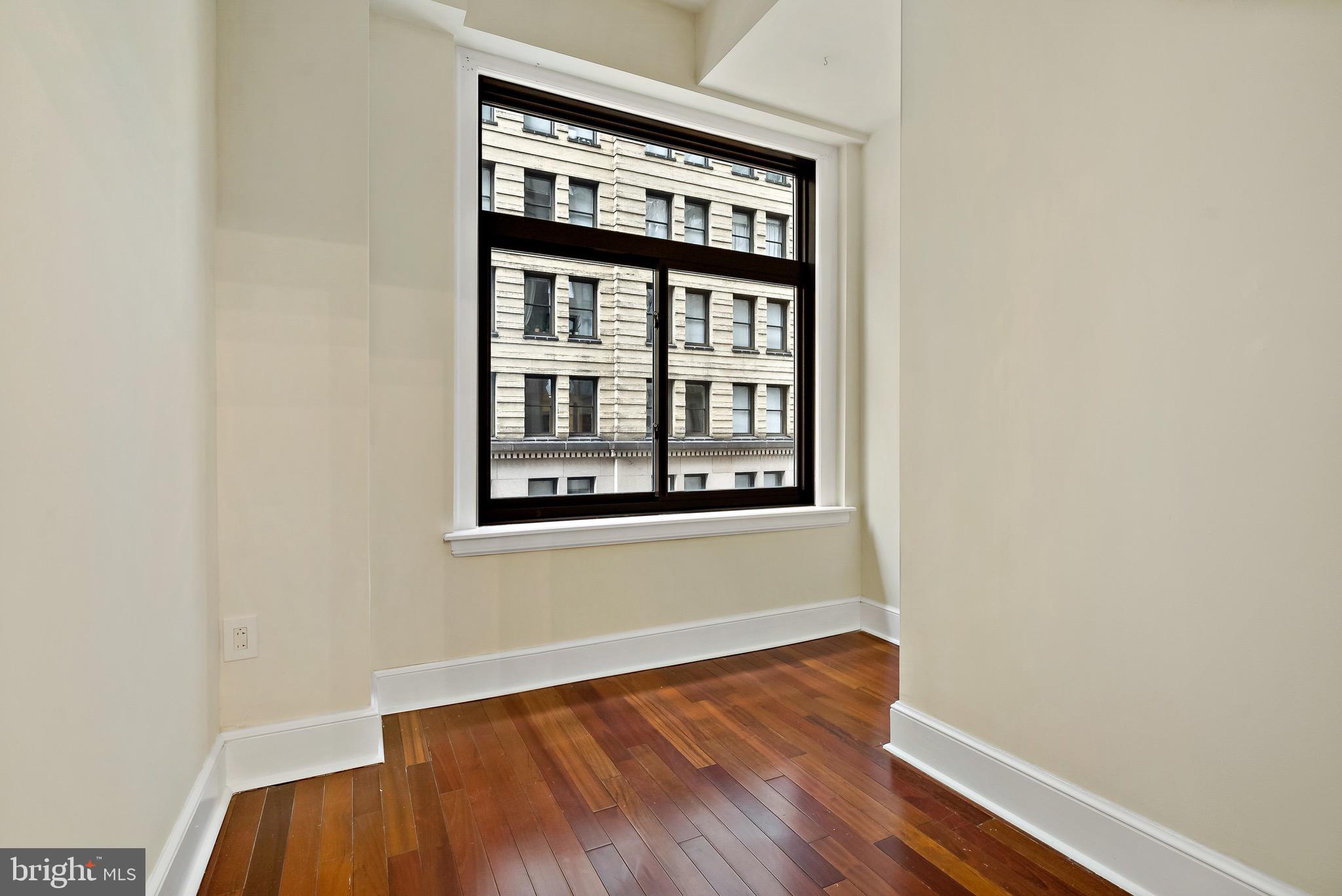 CENTER CITY - Residential