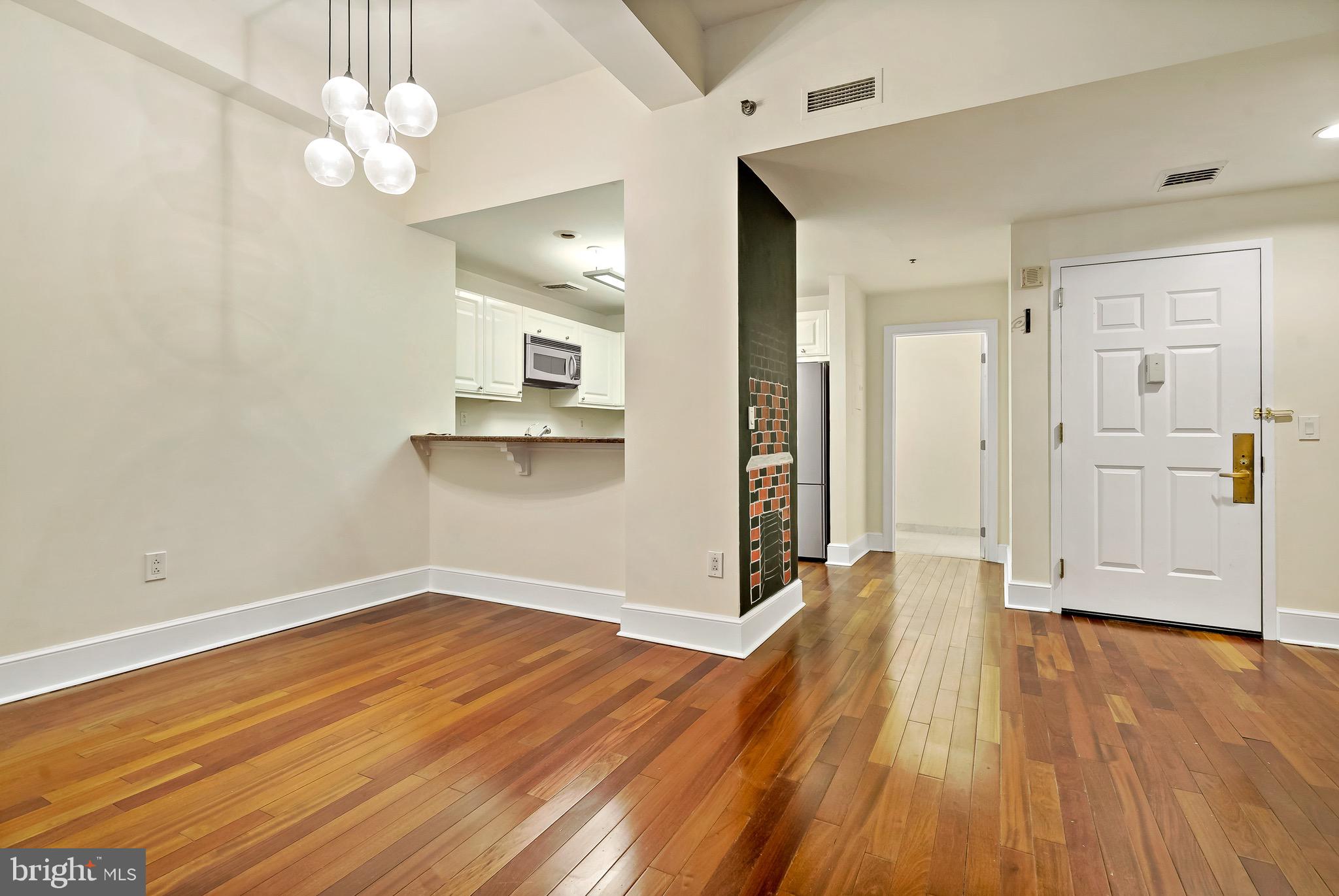 CENTER CITY - Residential