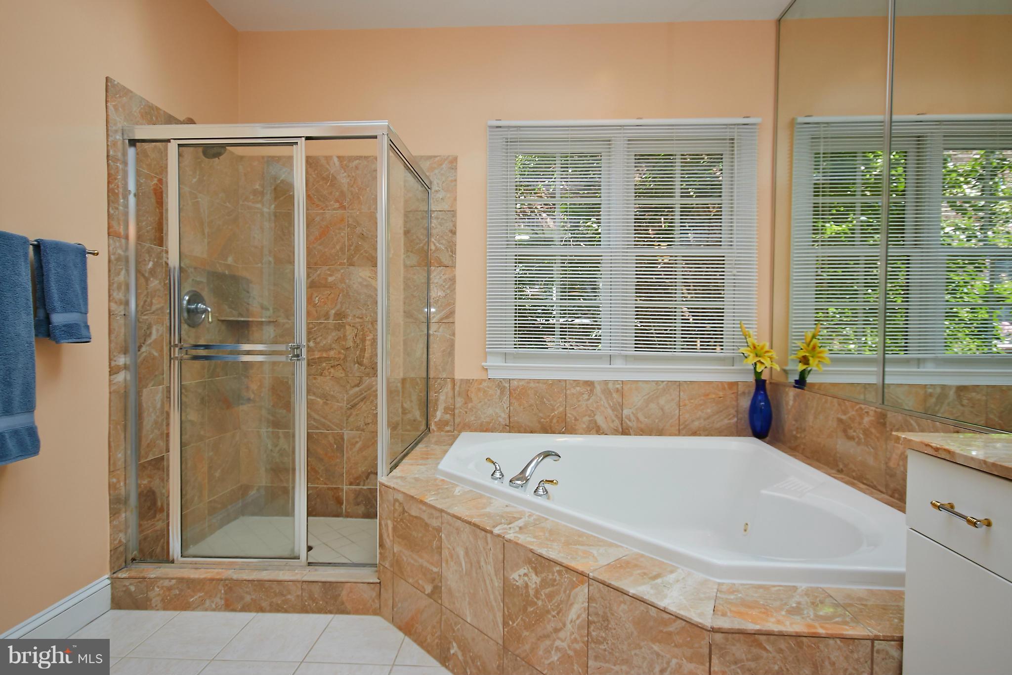 LEE HEIGHTS - Residential