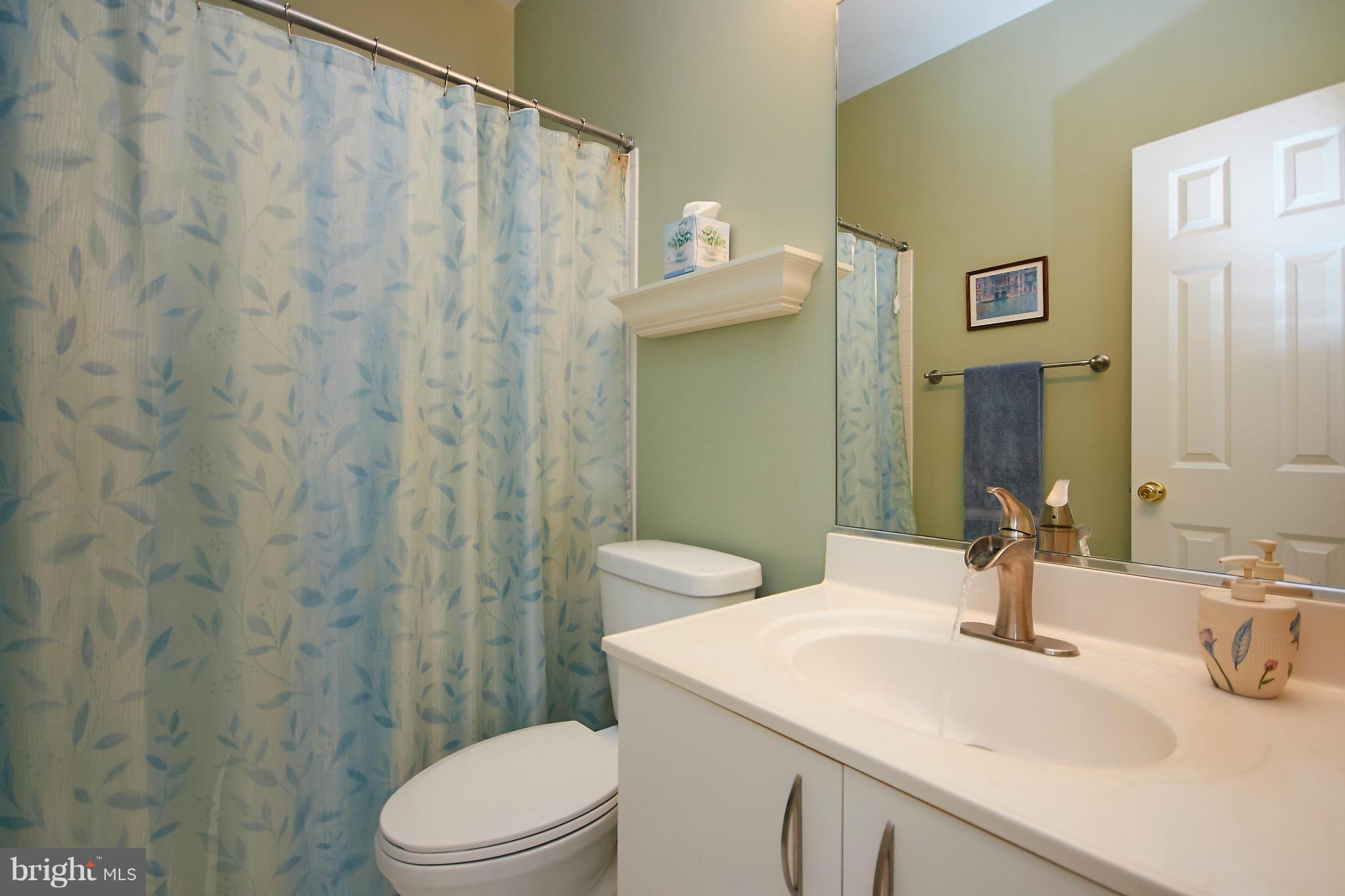 LEE HEIGHTS - Residential