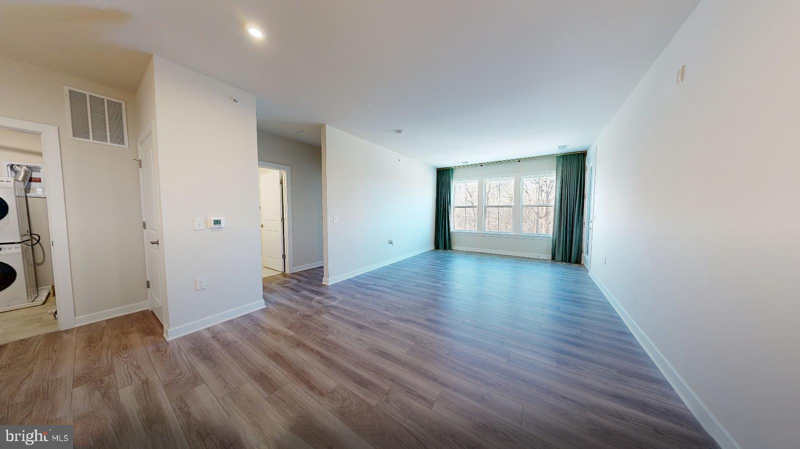 PENDER OAKS - Residential