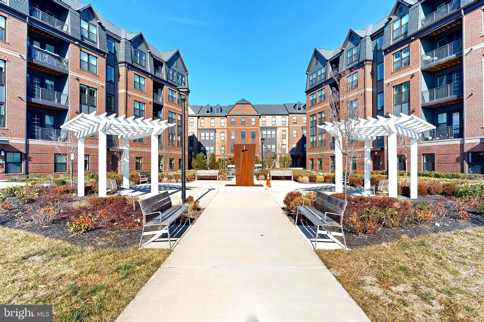 PENDER OAKS - Residential