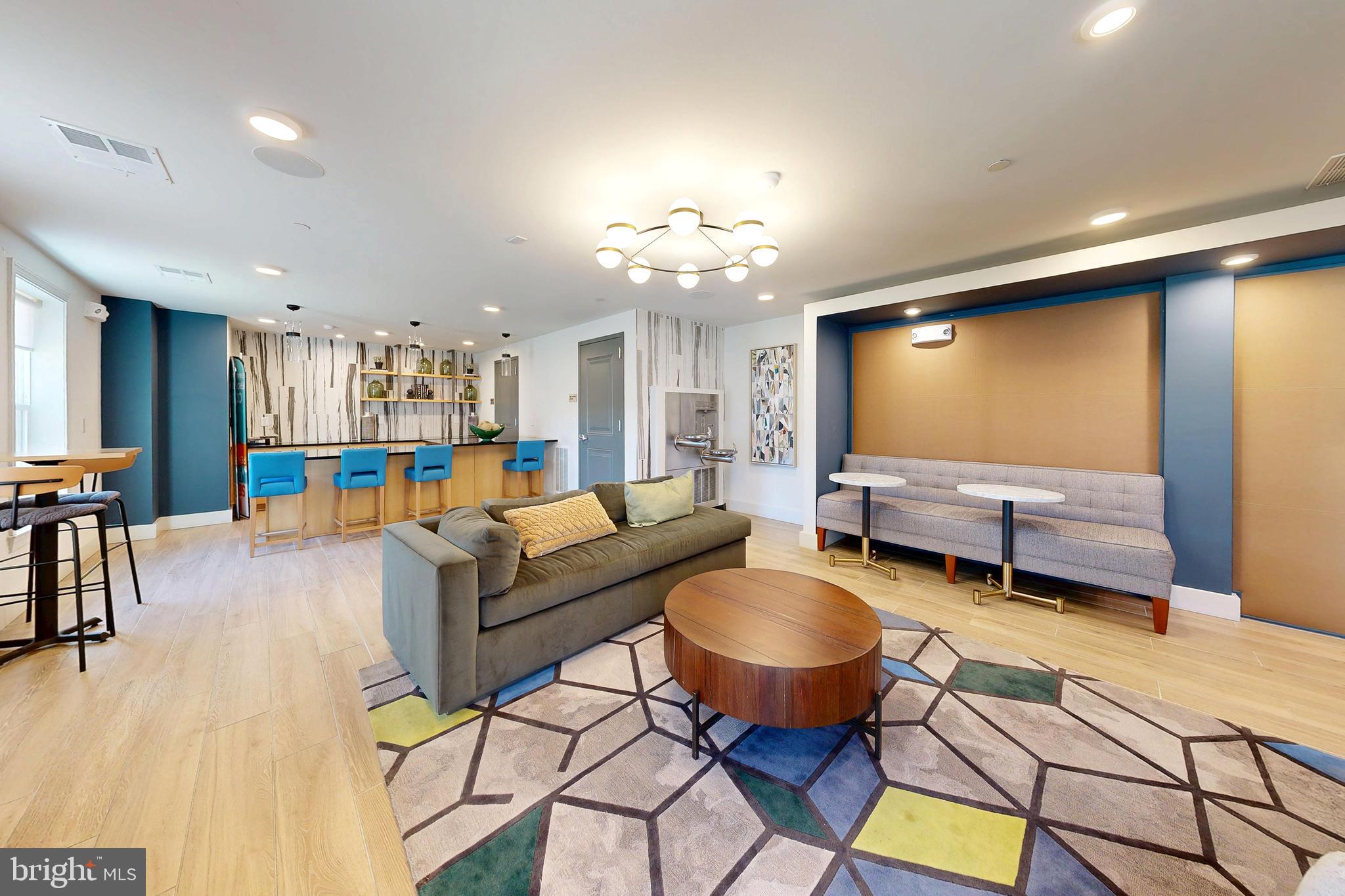 PENDER OAKS - Residential