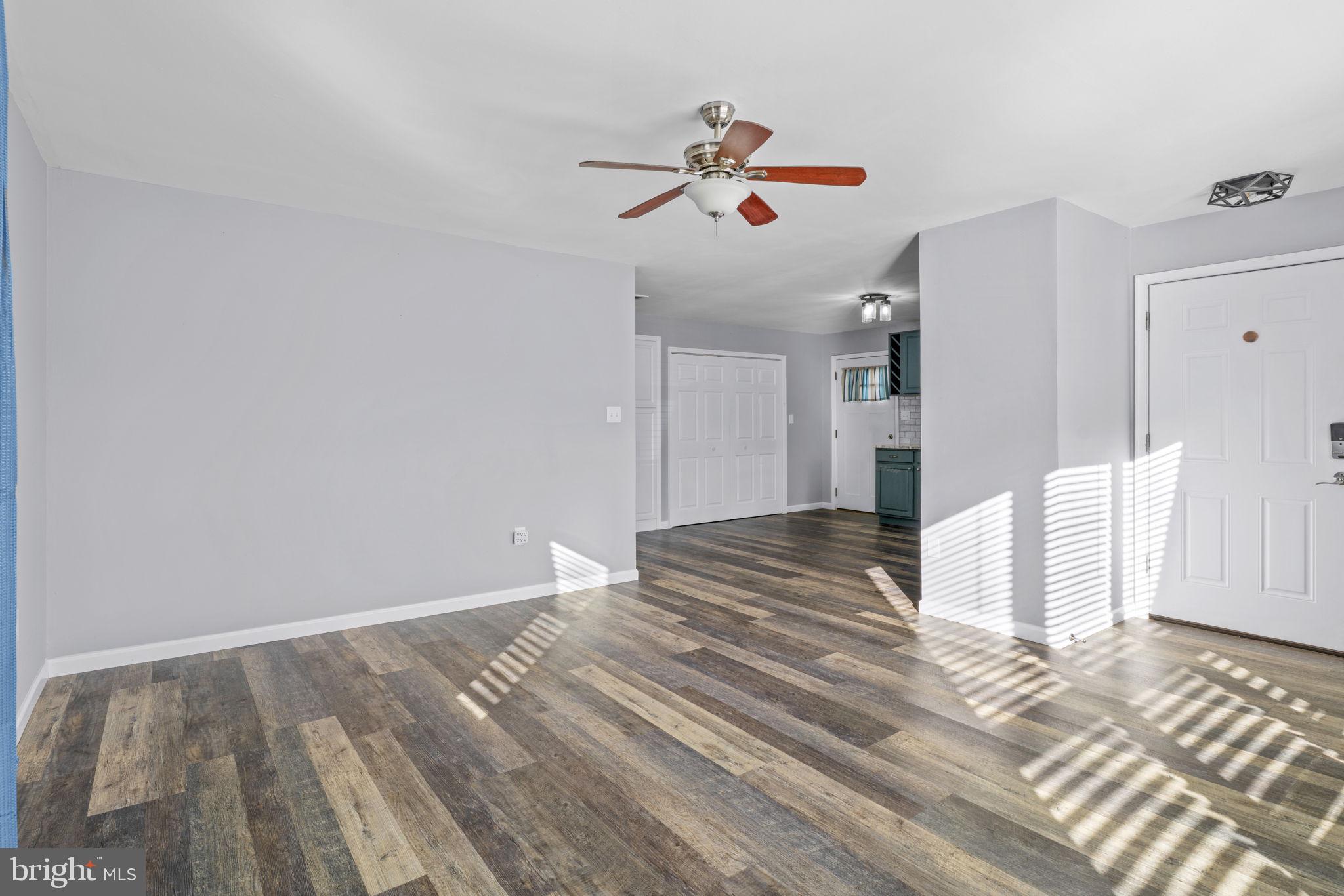 CEDARHURST ON THE BAY - Residential