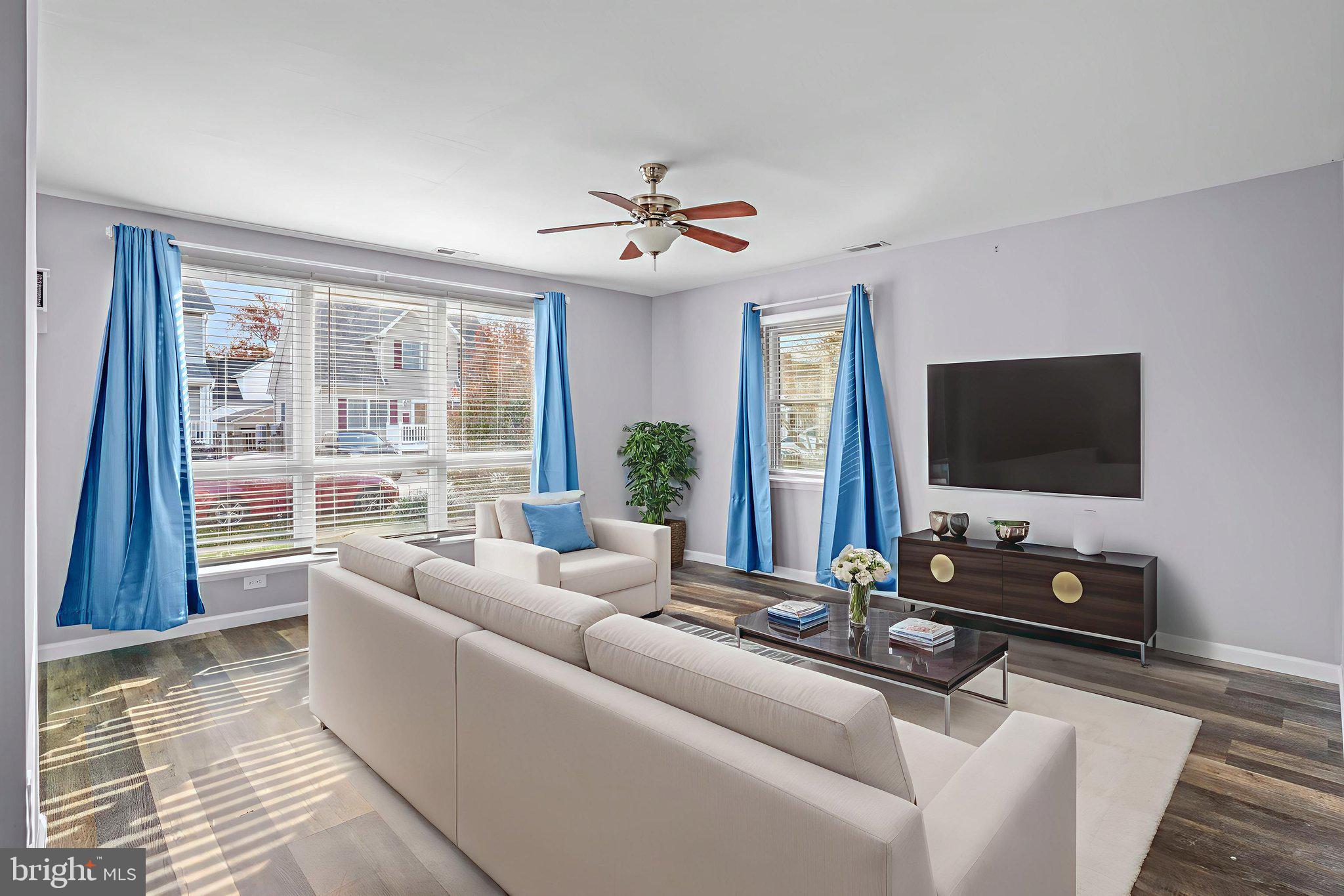 CEDARHURST ON THE BAY - Residential