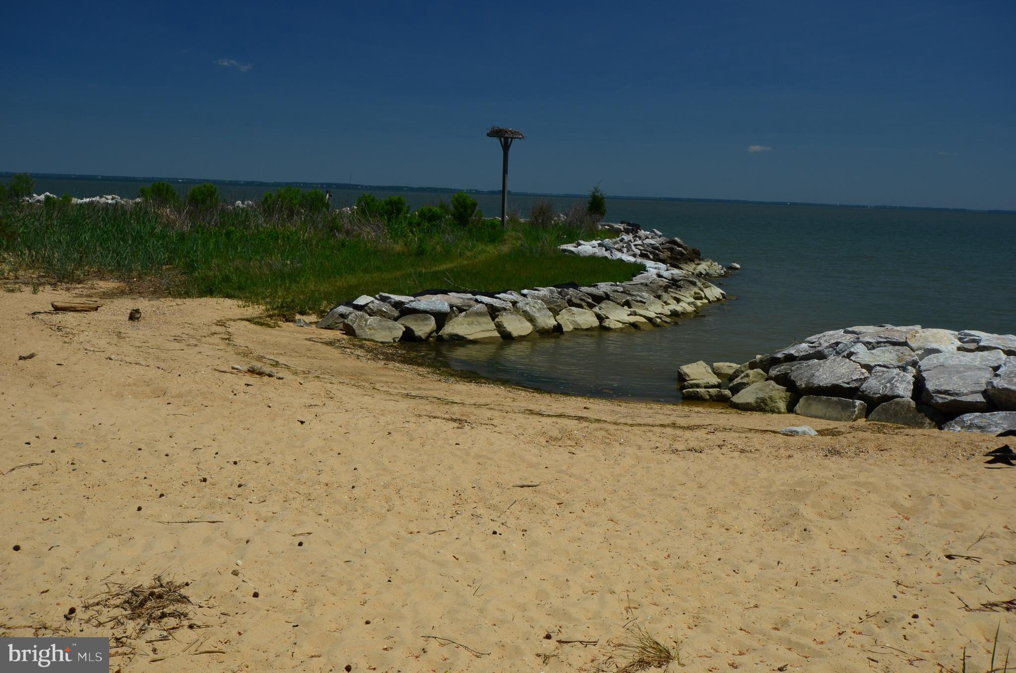 CEDARHURST ON THE BAY - Residential