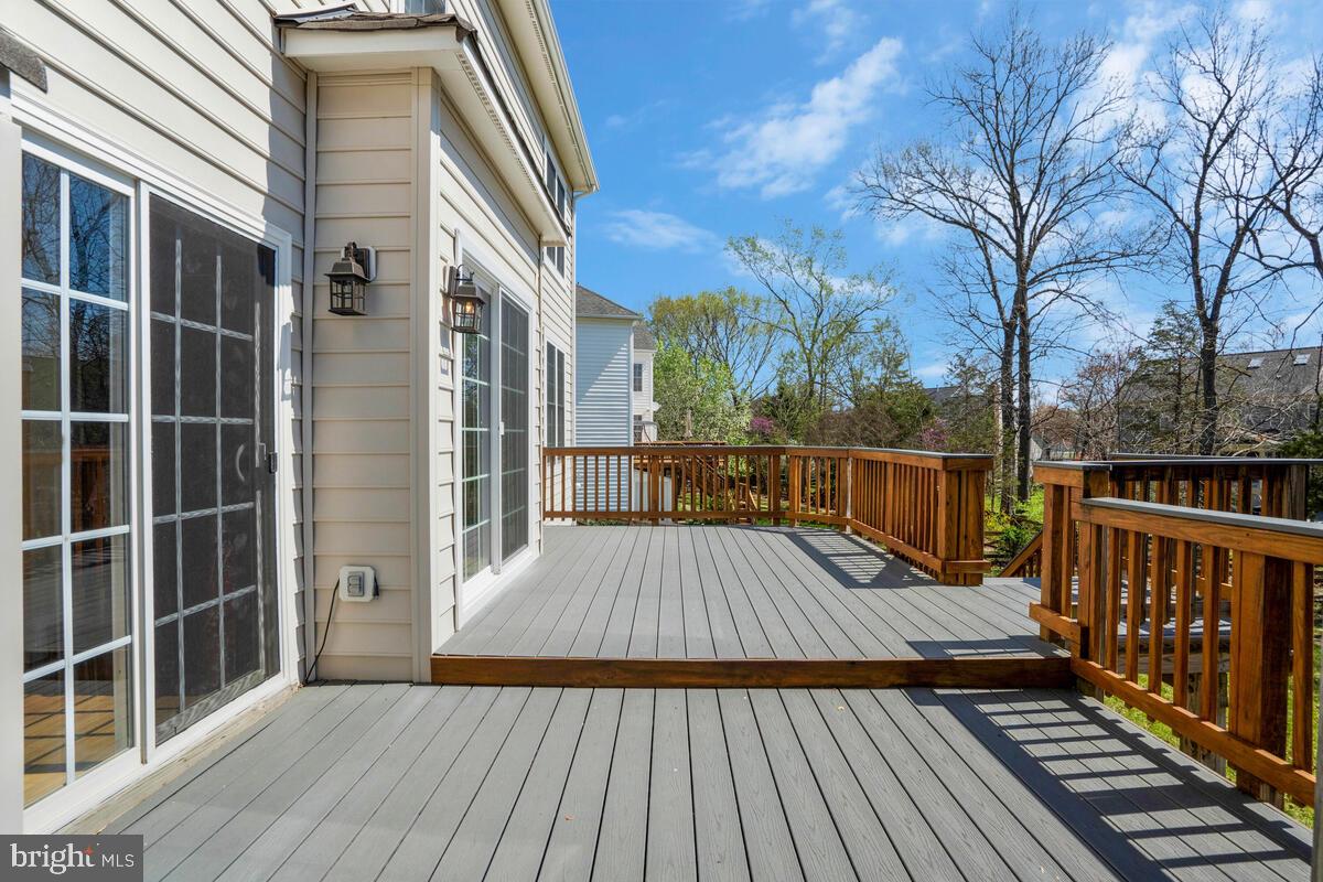 VICTORY LAKES - Residential