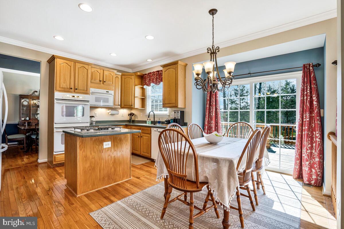 VICTORY LAKES - Residential