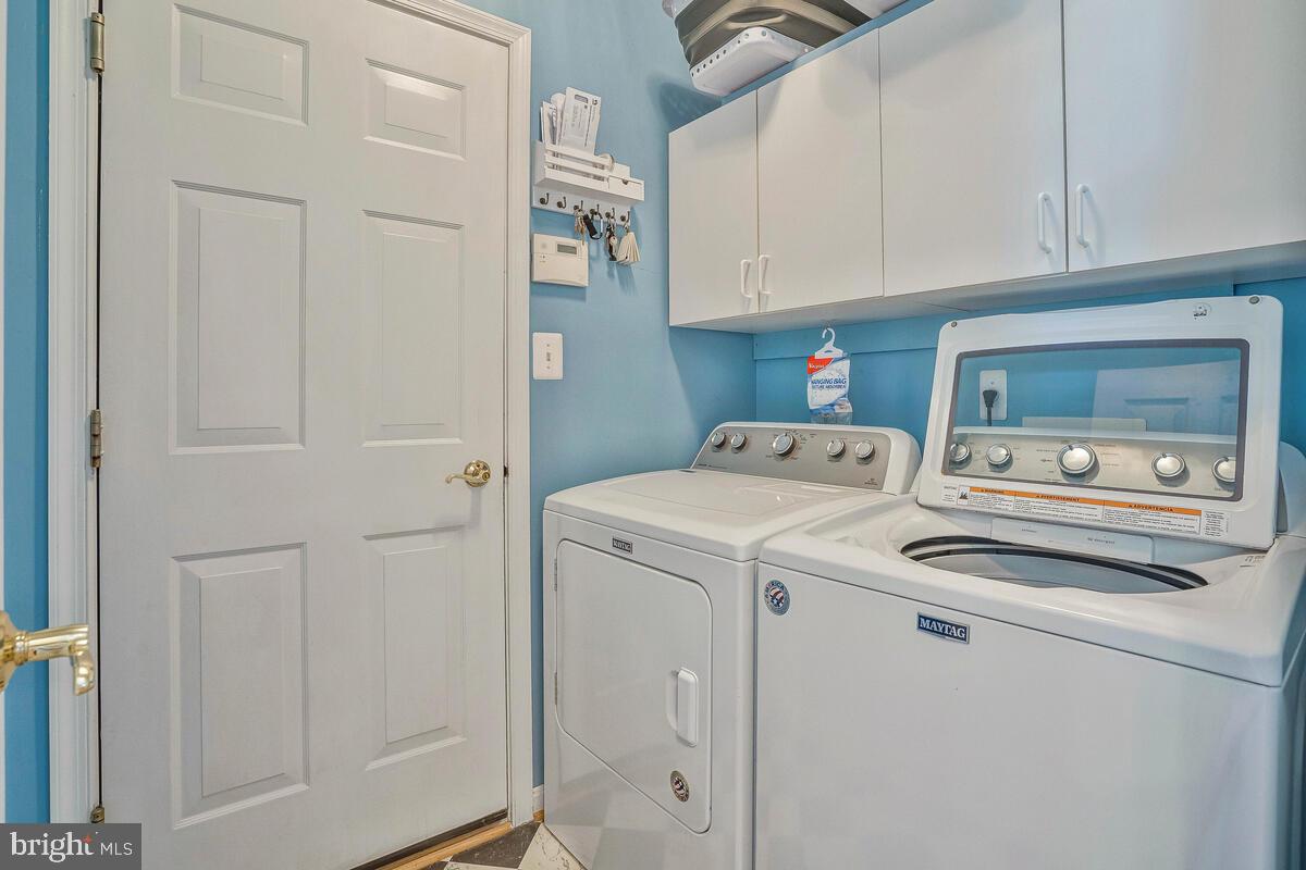 VICTORY LAKES - Residential