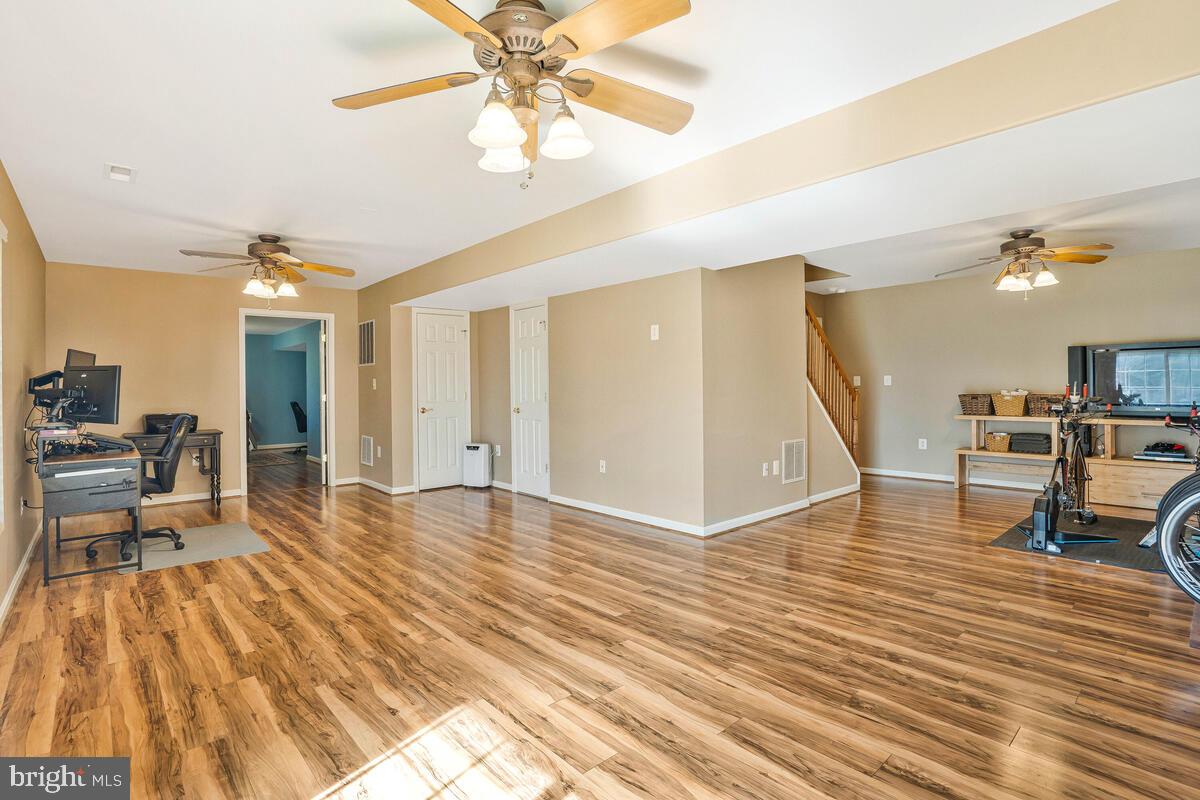 VICTORY LAKES - Residential