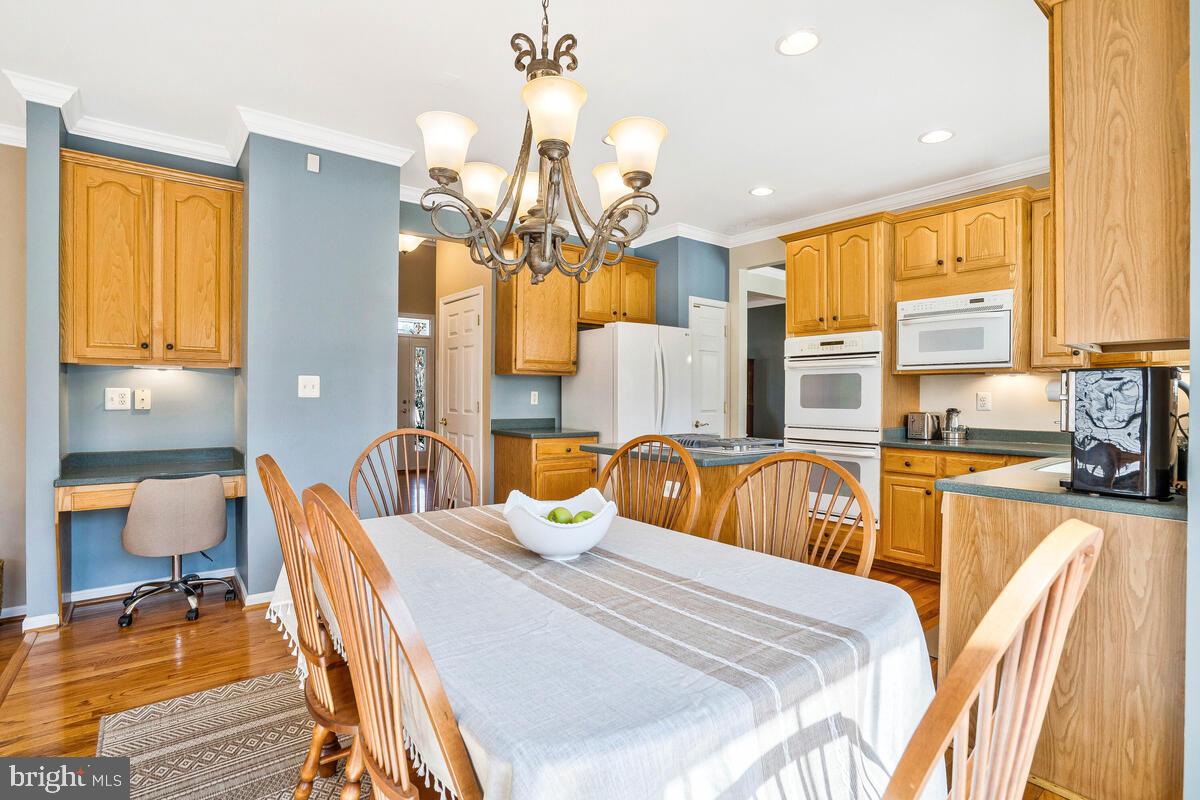 VICTORY LAKES - Residential