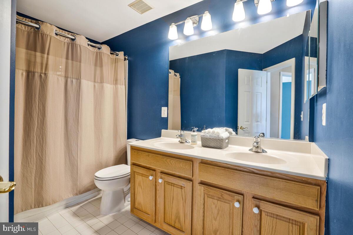 VICTORY LAKES - Residential