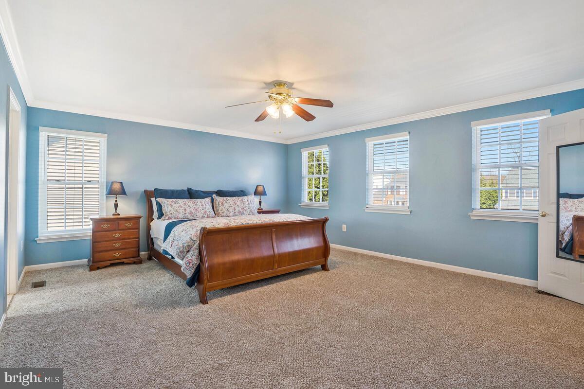 VICTORY LAKES - Residential