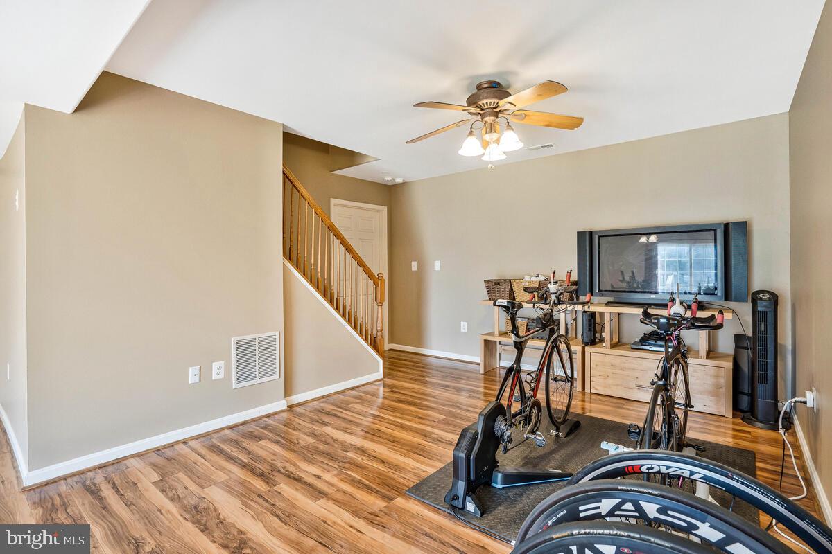 VICTORY LAKES - Residential