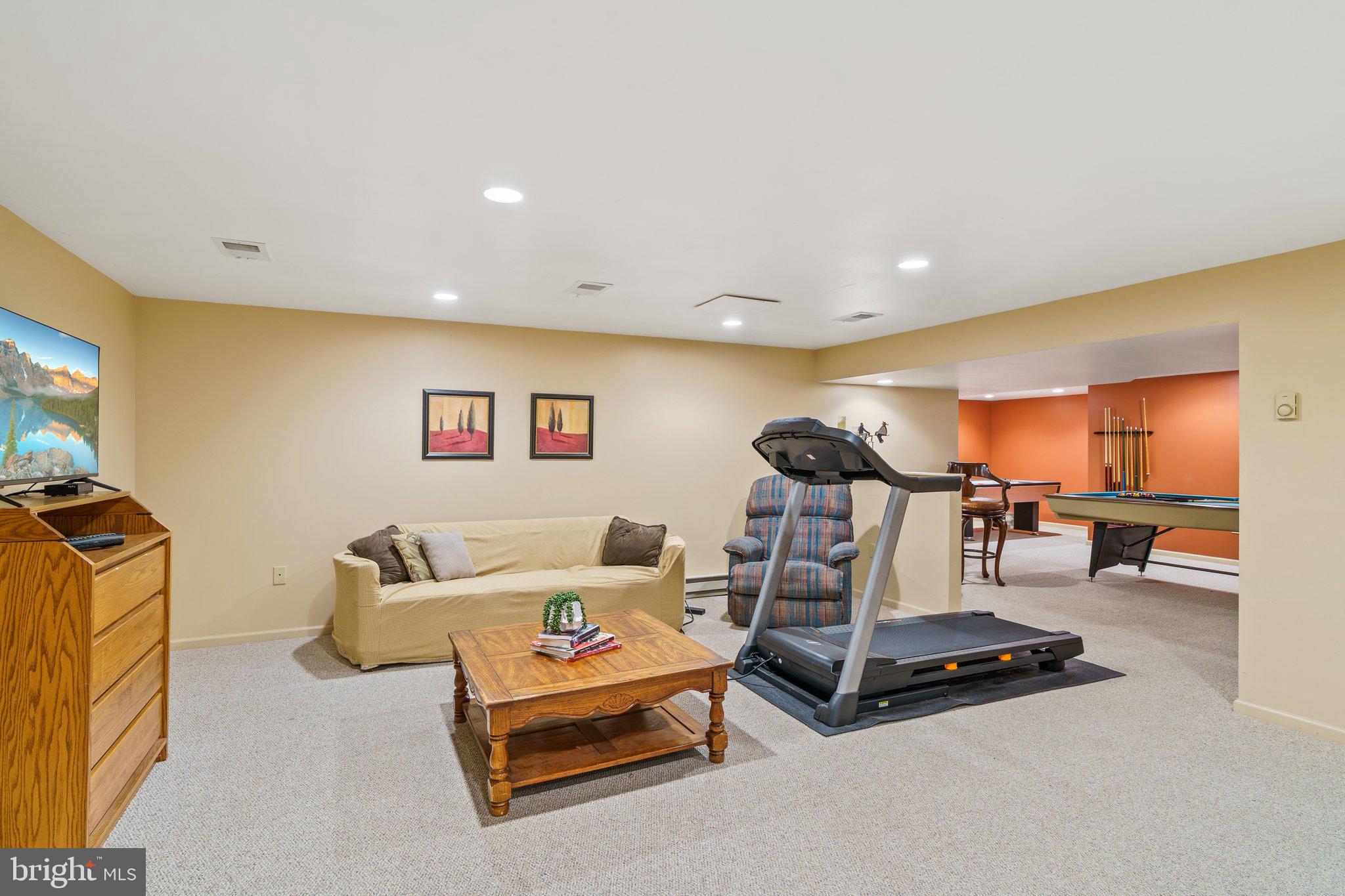 FOUR SEASONS AT FARM - Residential