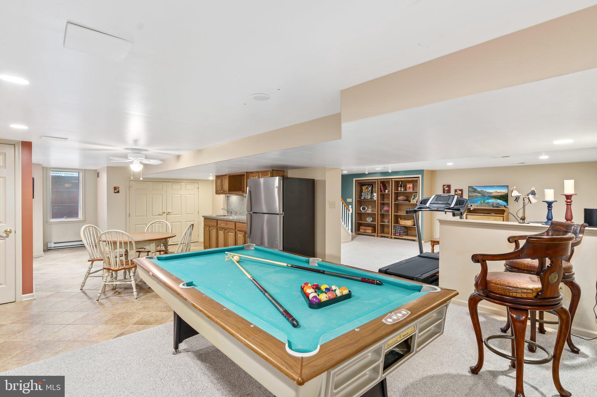 FOUR SEASONS AT FARM - Residential