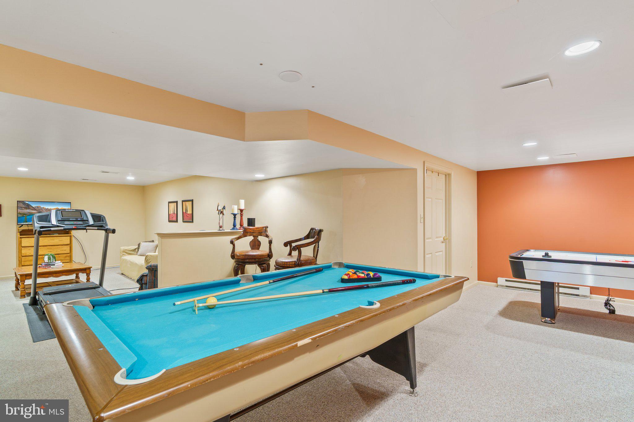 FOUR SEASONS AT FARM - Residential