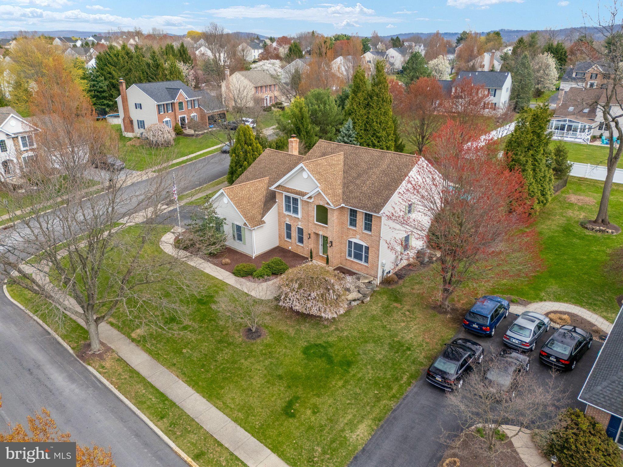 FOUR SEASONS AT FARM - Residential