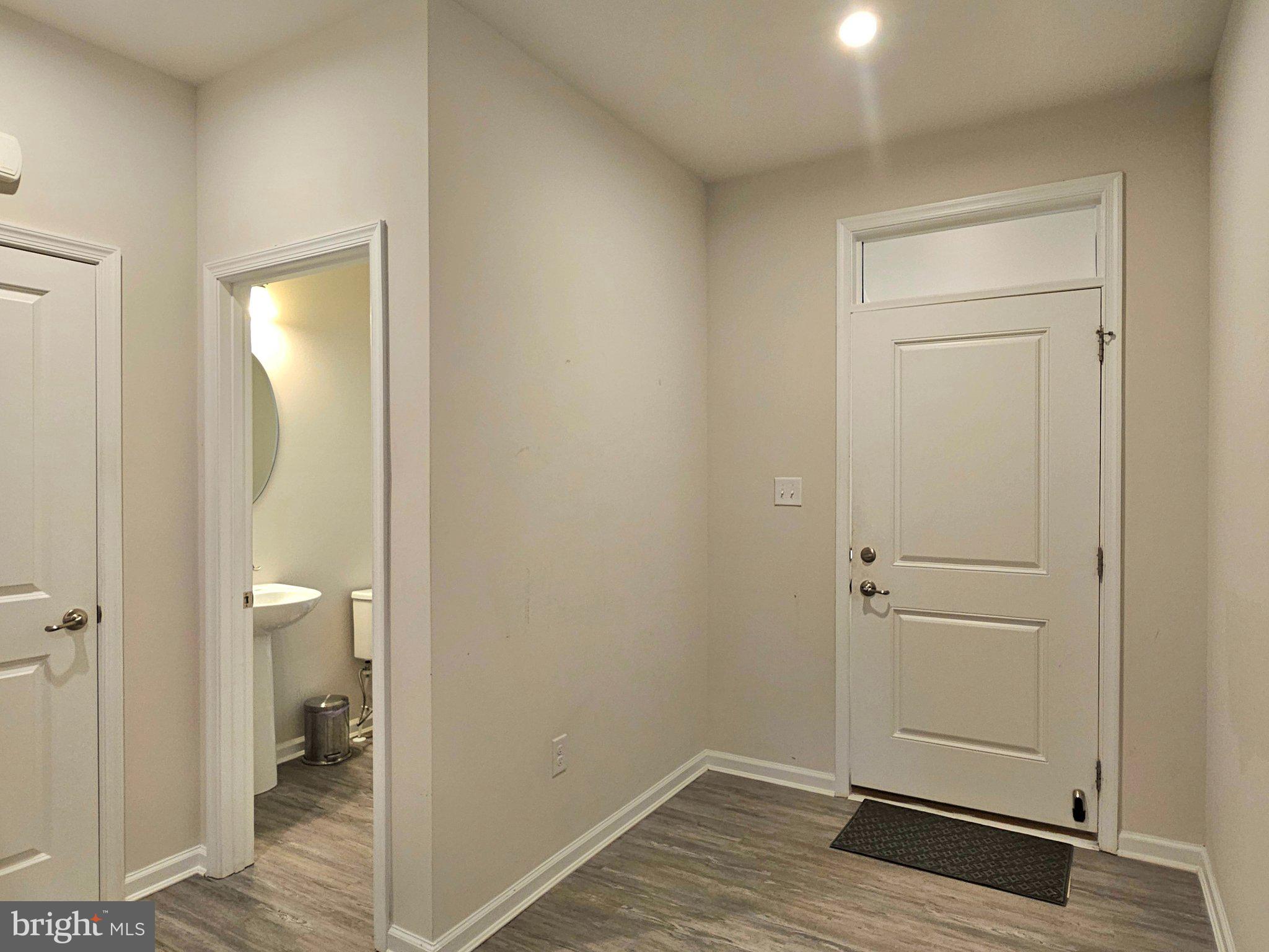 WOOD CREEK GOLF COMM - Residential