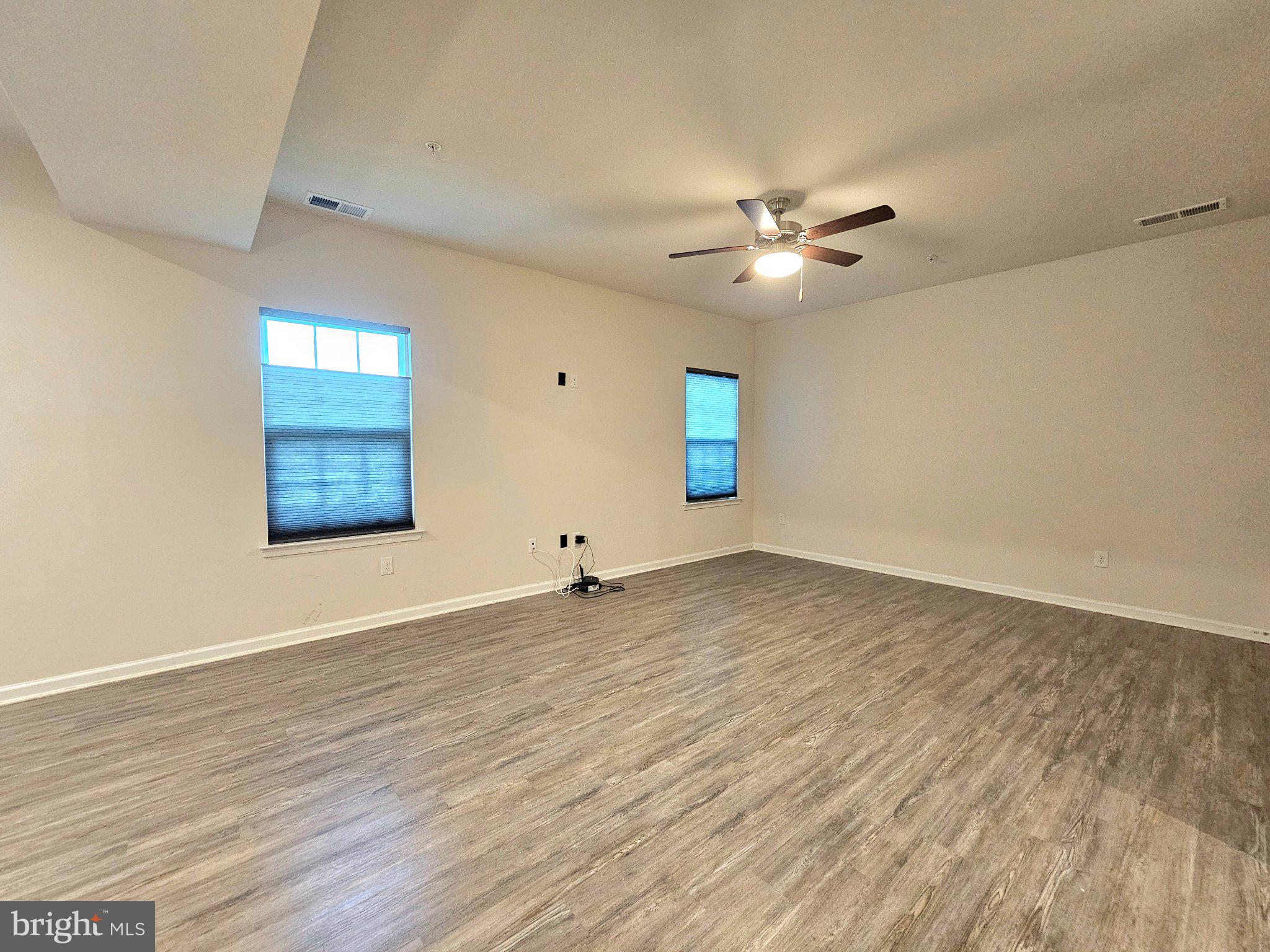 WOOD CREEK GOLF COMM - Residential