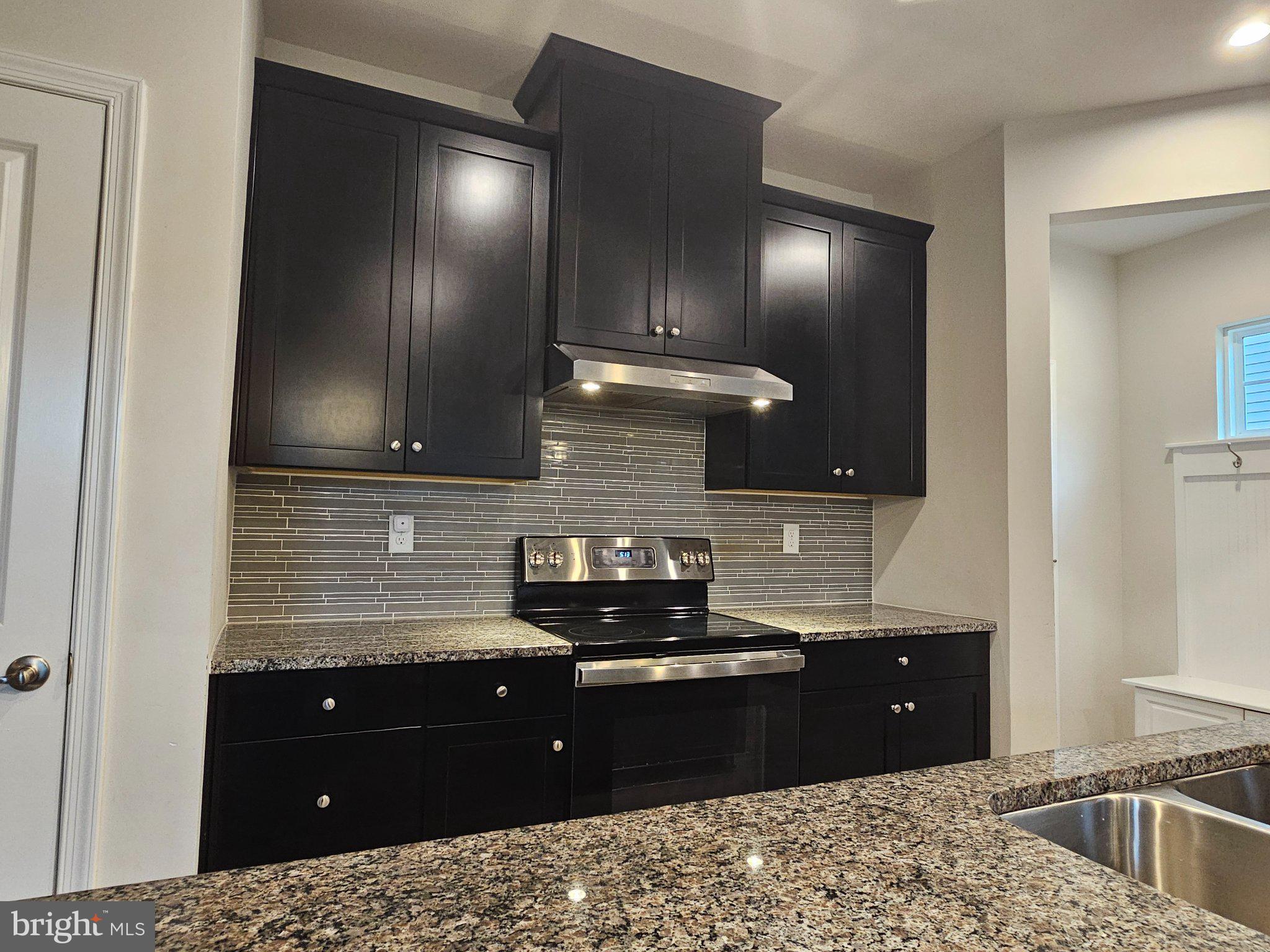 WOOD CREEK GOLF COMM - Residential