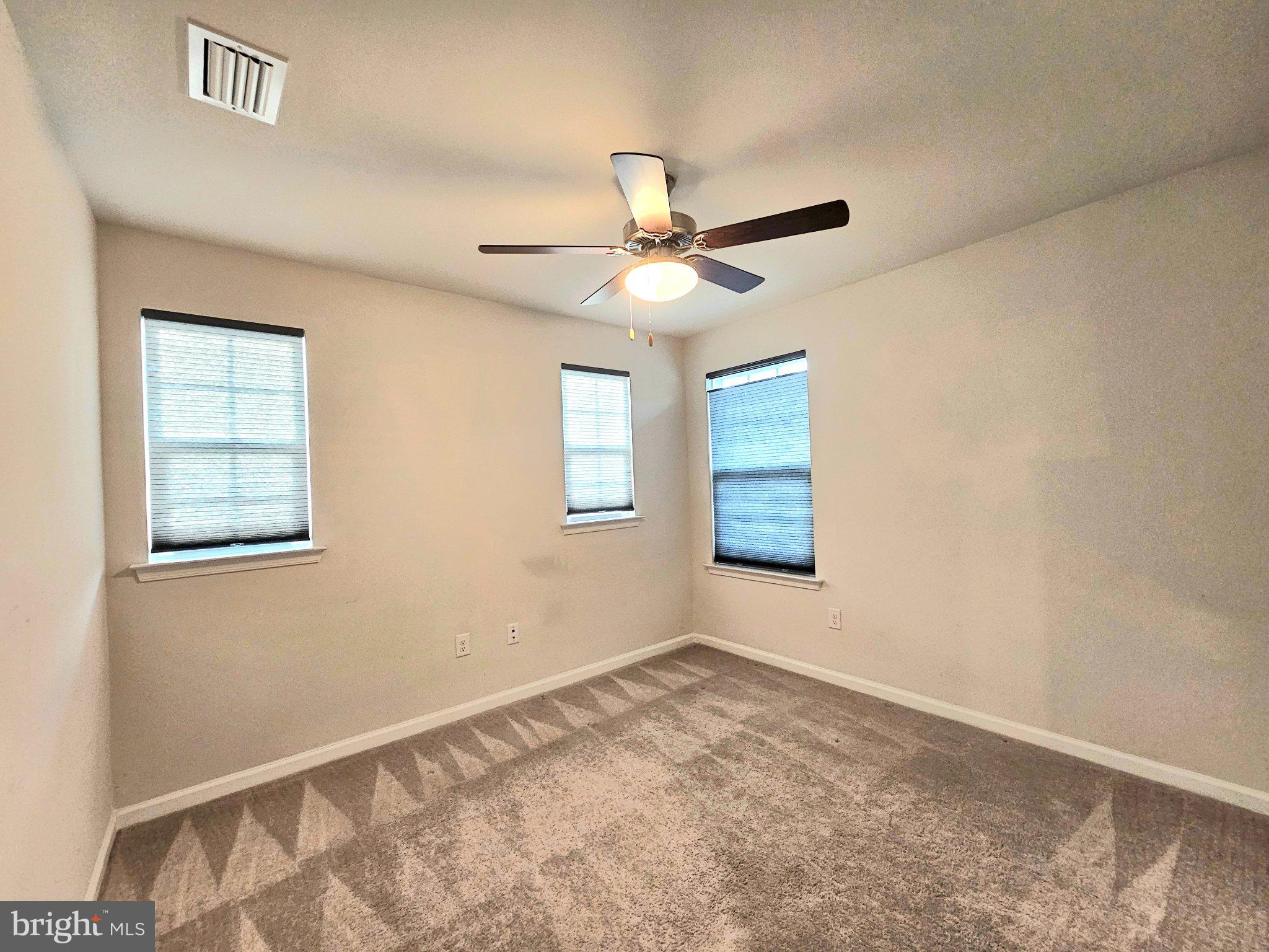 WOOD CREEK GOLF COMM - Residential