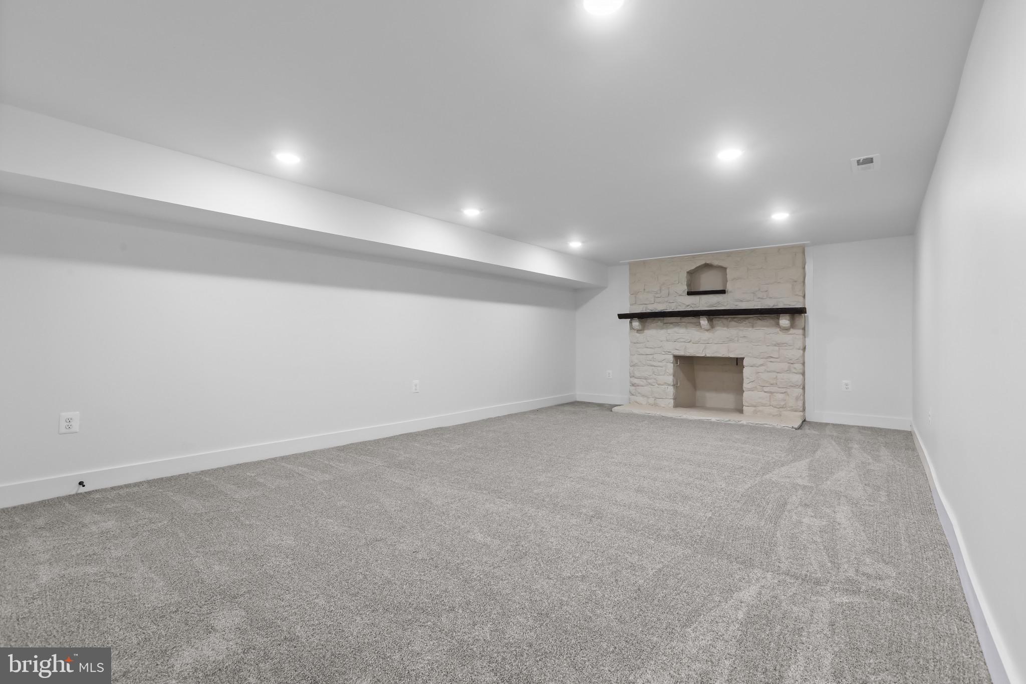 GREENSPRING VALLEY - Residential