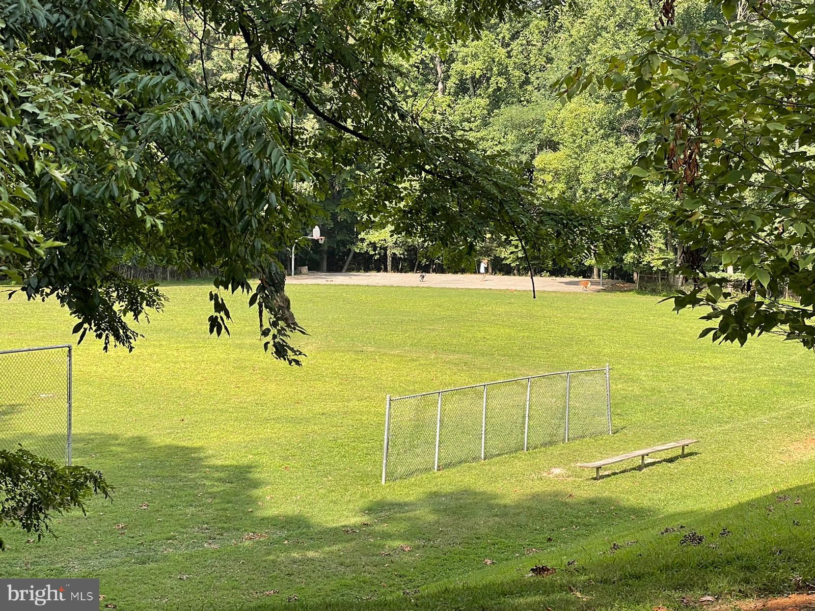 KEMP MILL ESTATES - Residential Lease