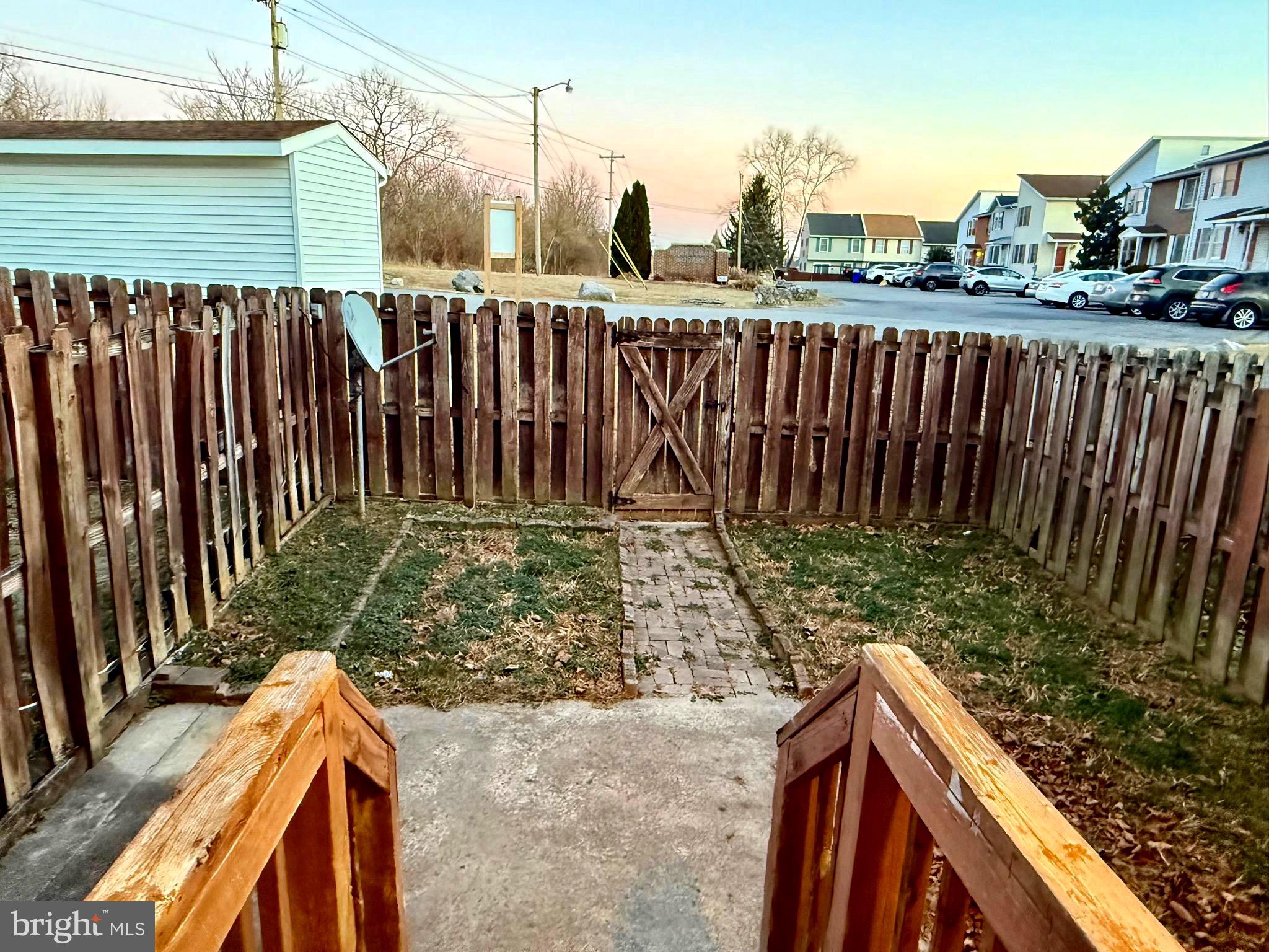 MUSSELMAN SQUARE - Residential