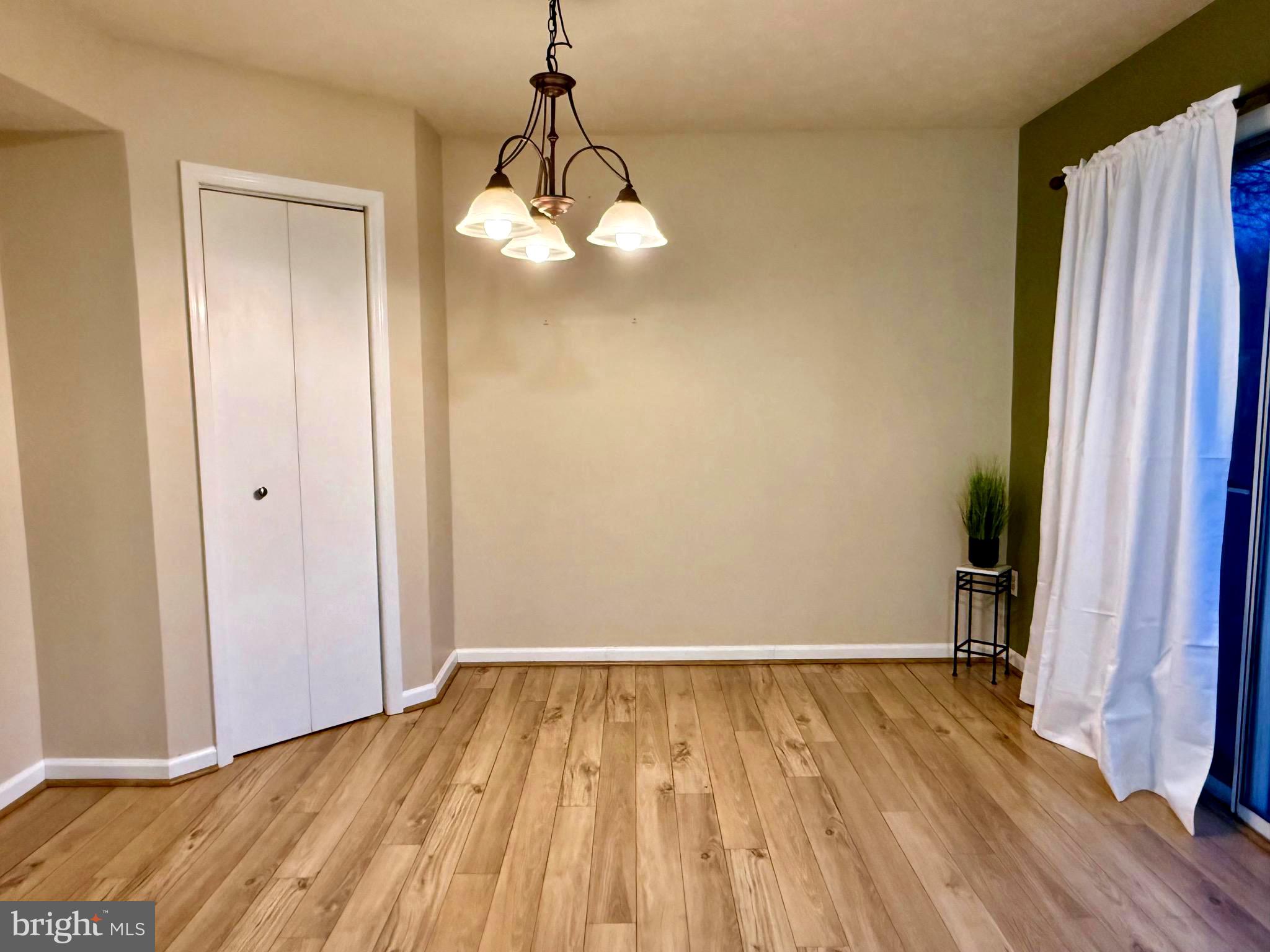 MUSSELMAN SQUARE - Residential