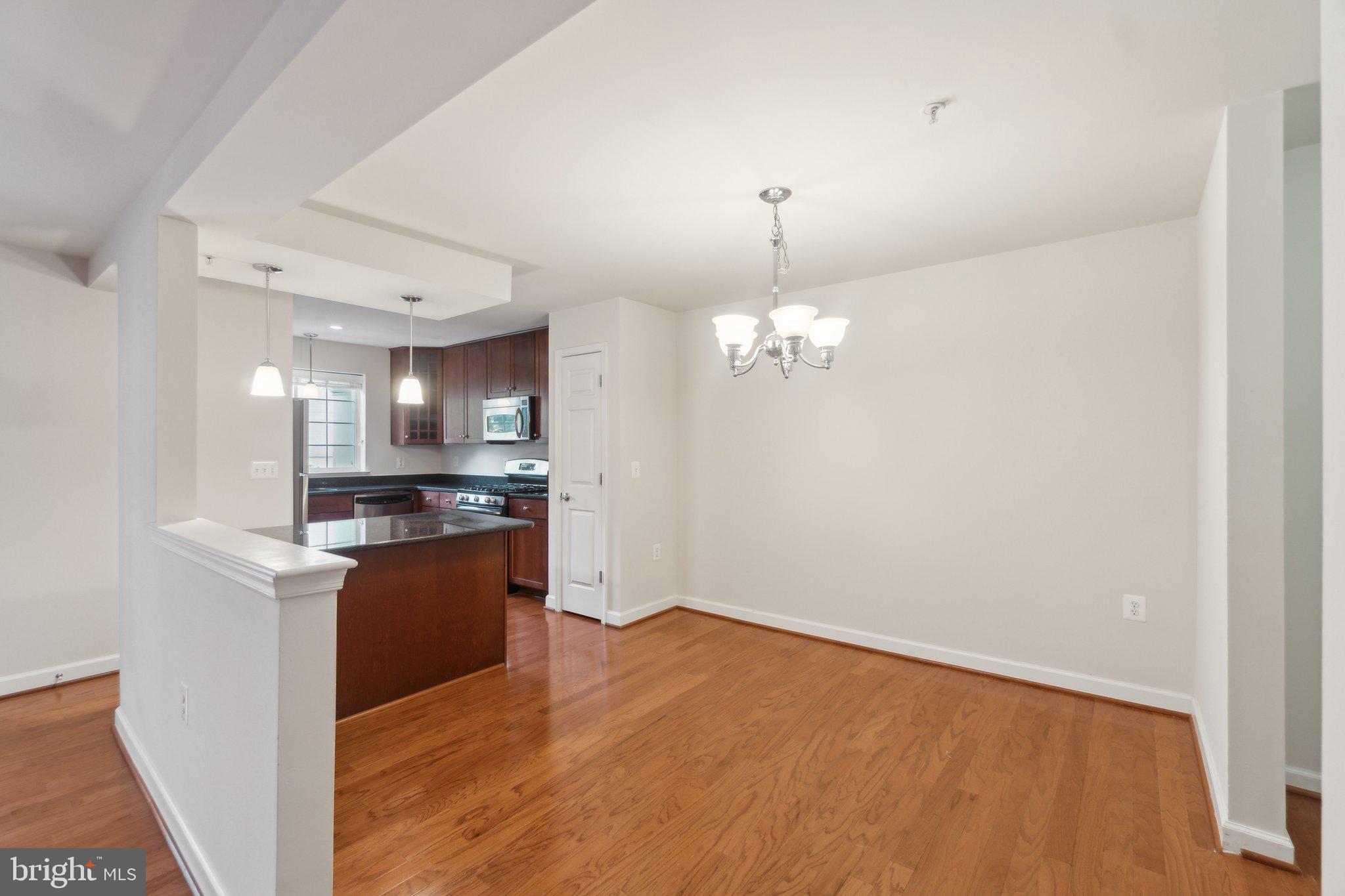 WEST VILLAGE OF SHIRLINGTON - Residential Lease