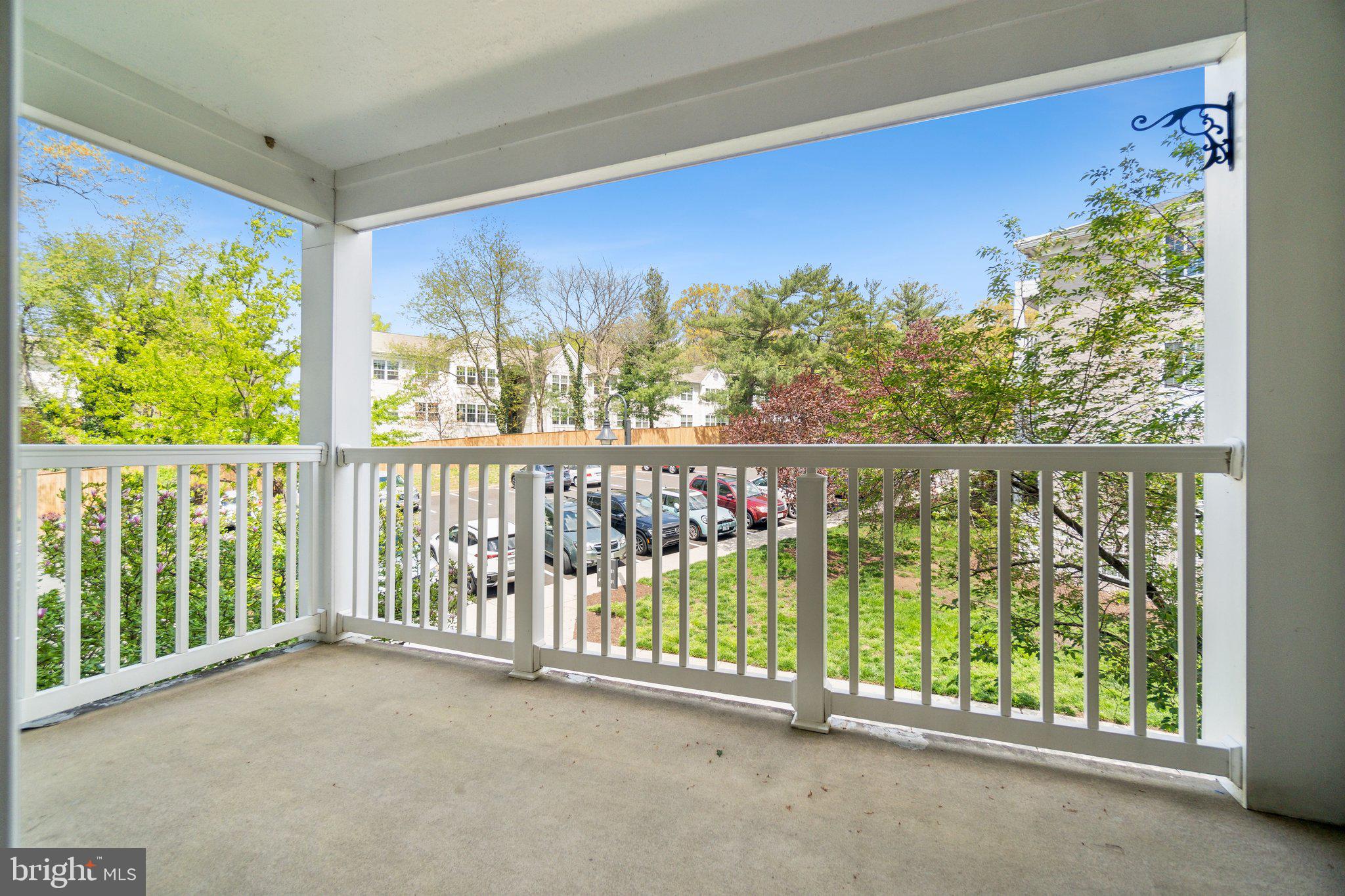 WEST VILLAGE OF SHIRLINGTON - Residential Lease