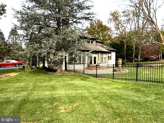 11125 PARKWOOD DRIVE