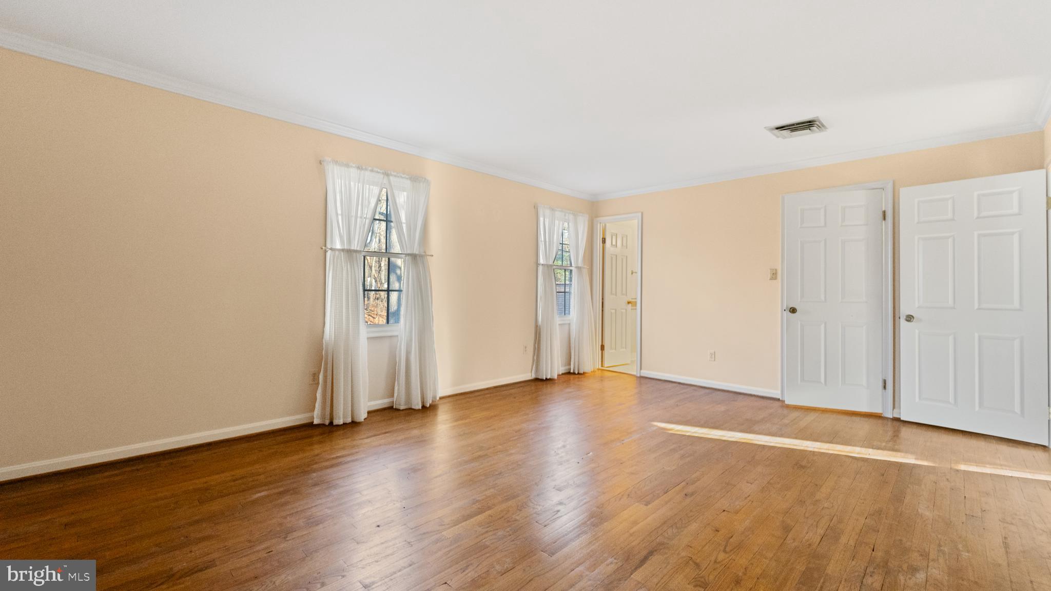 SAGAMORE FOREST - Residential