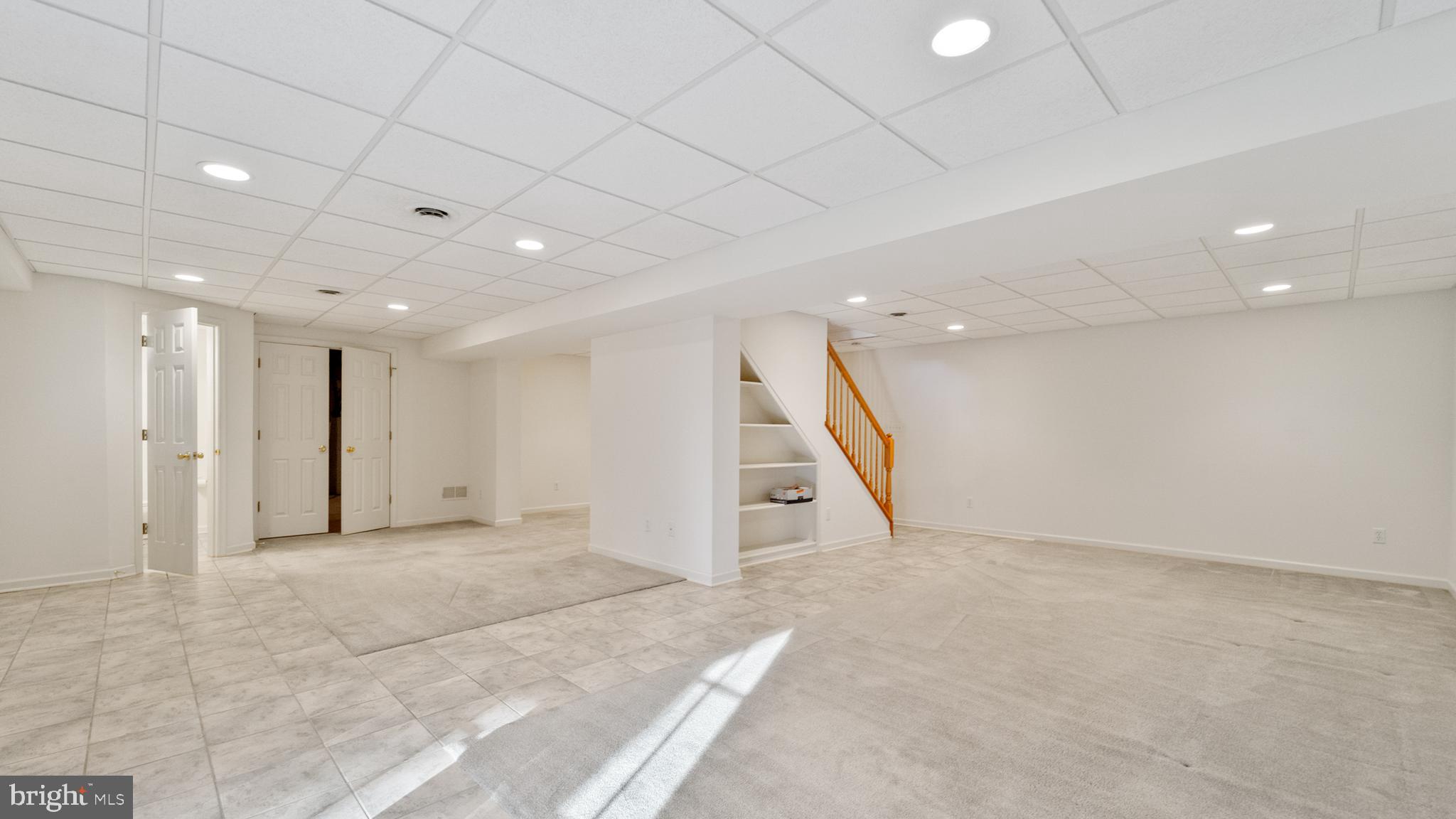 SAGAMORE FOREST - Residential