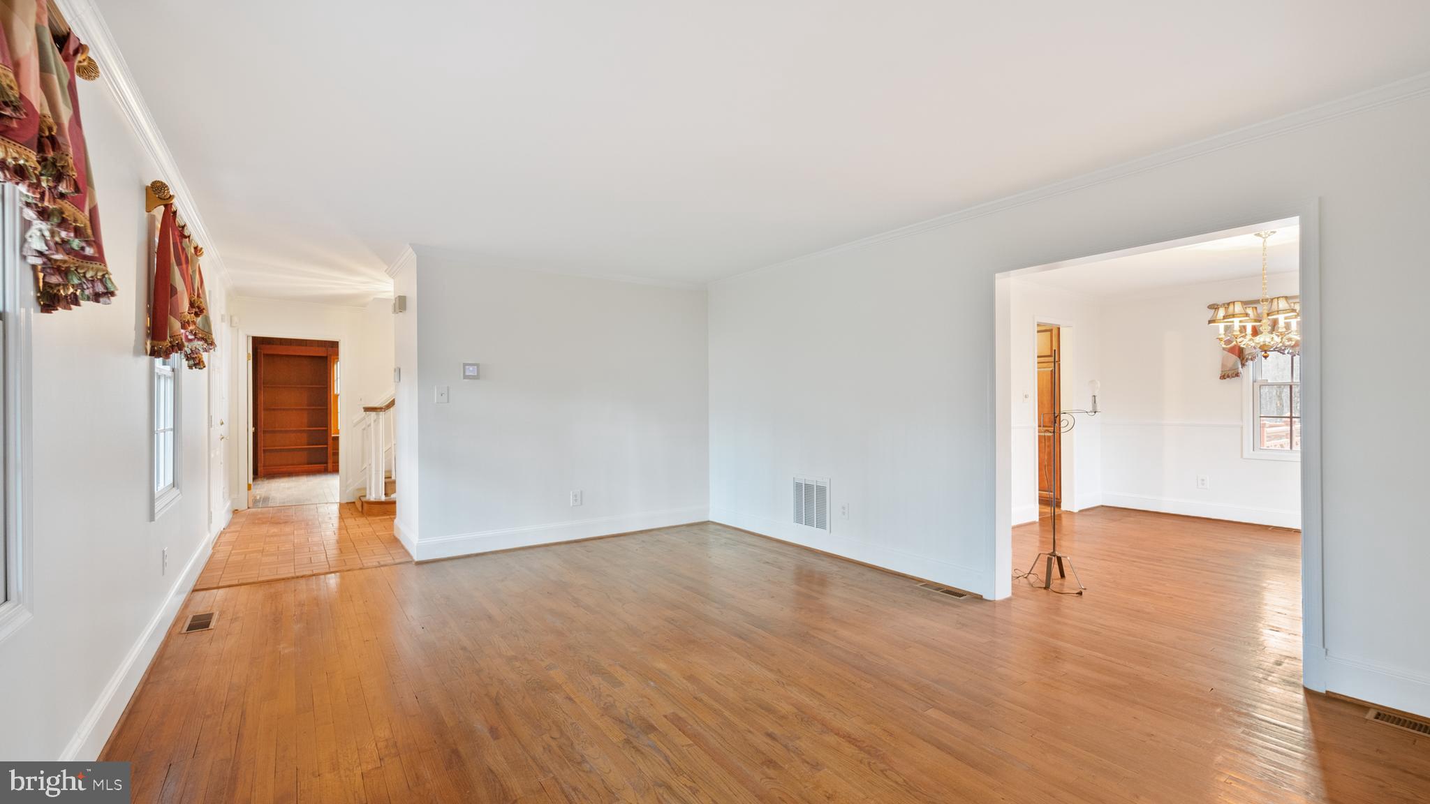 SAGAMORE FOREST - Residential