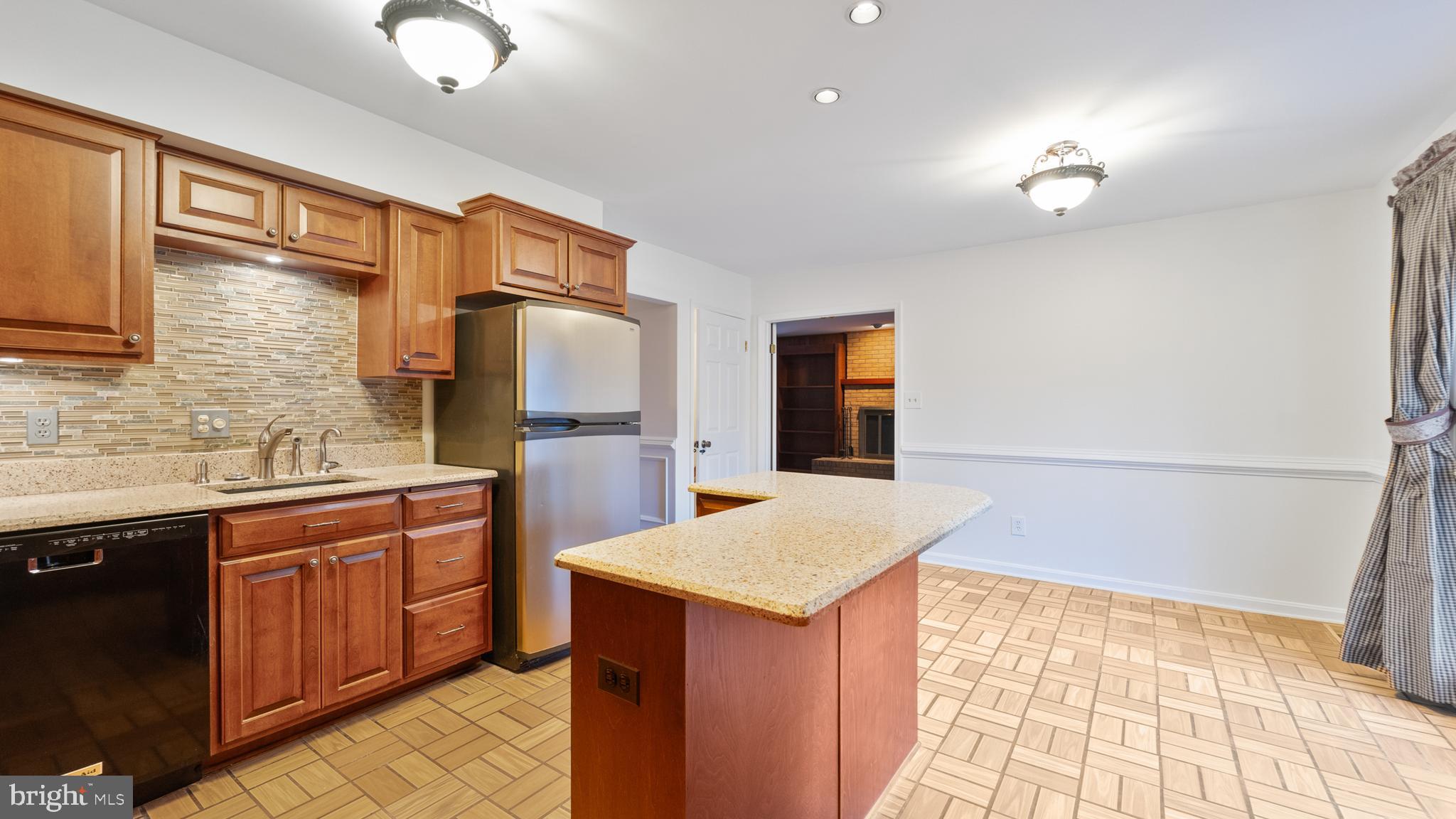 SAGAMORE FOREST - Residential