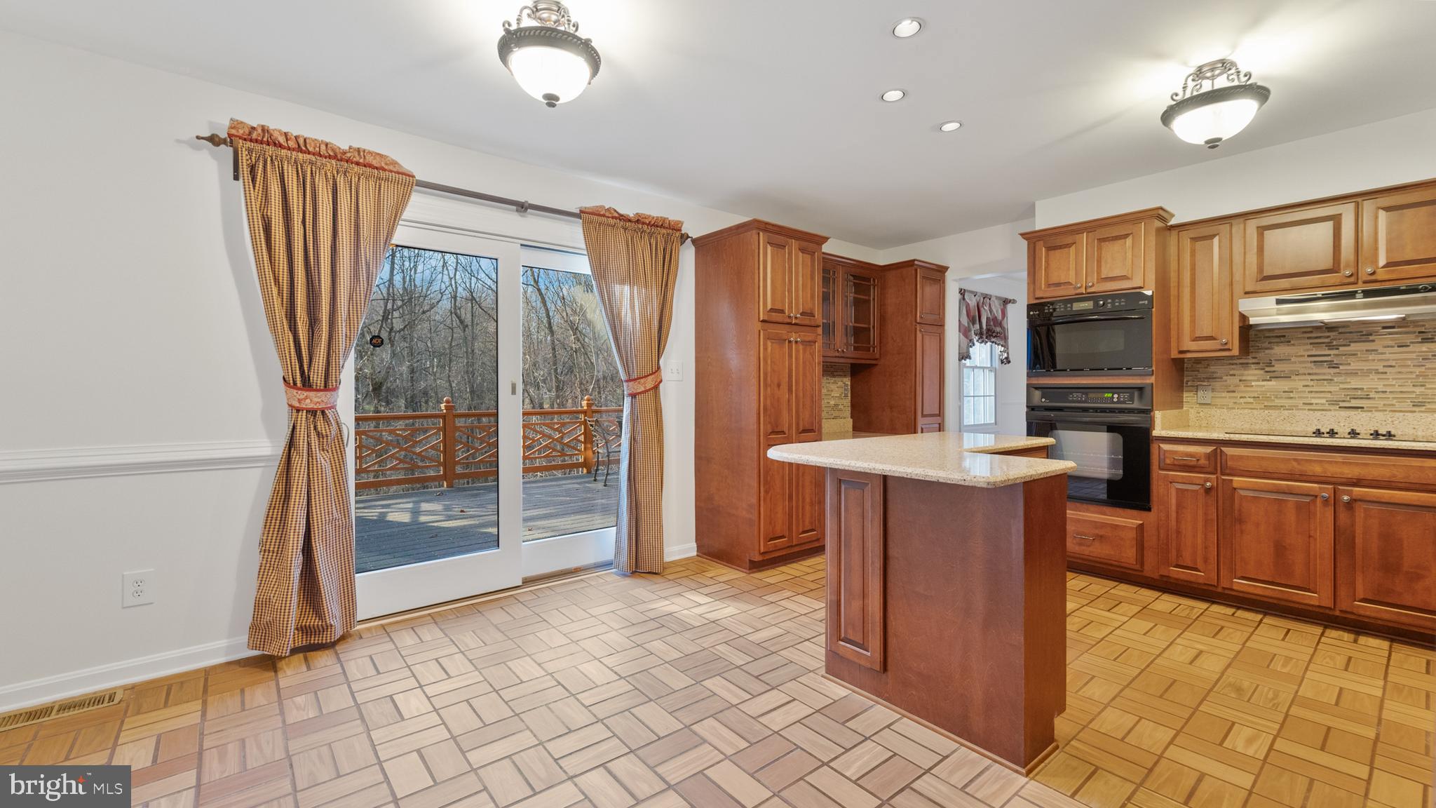 SAGAMORE FOREST - Residential