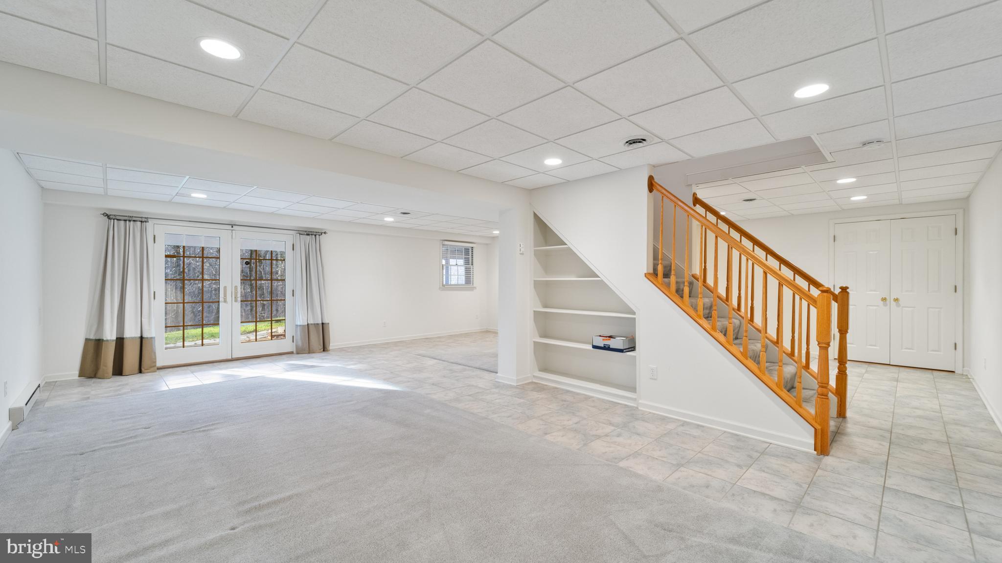 SAGAMORE FOREST - Residential