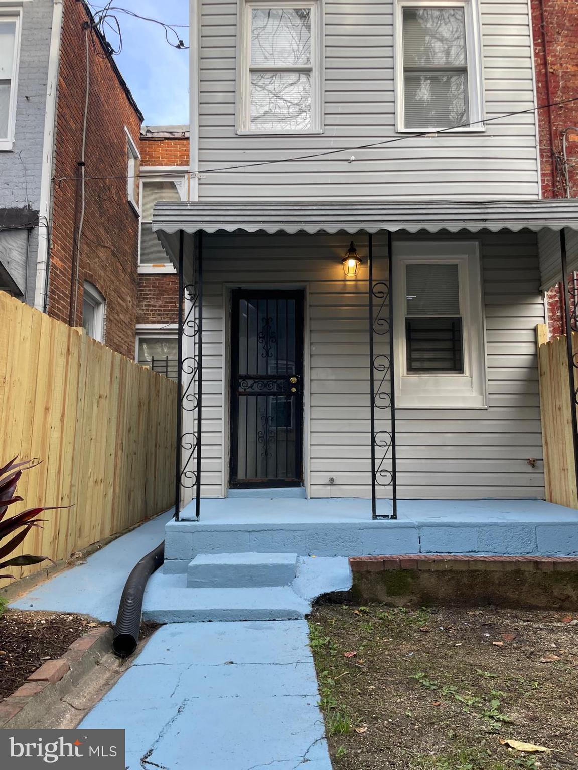 MONDAWMIN - Residential