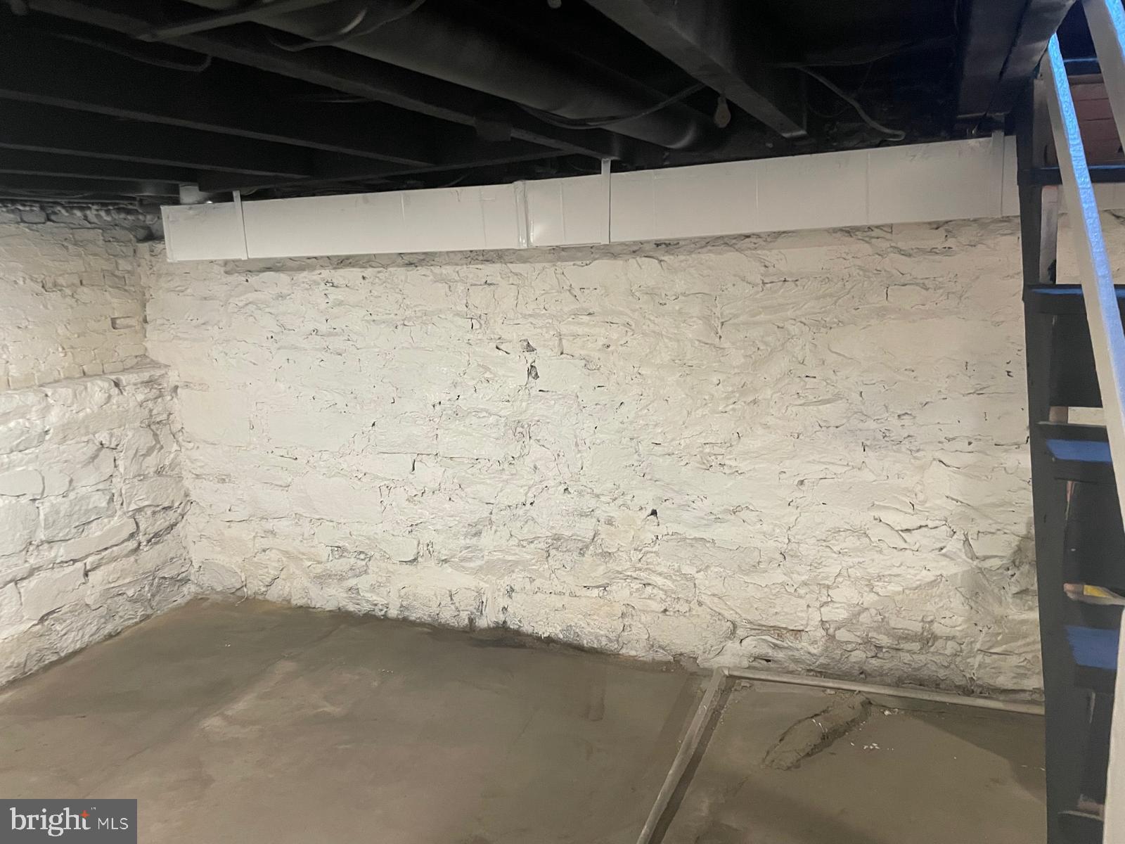 MONDAWMIN - Residential