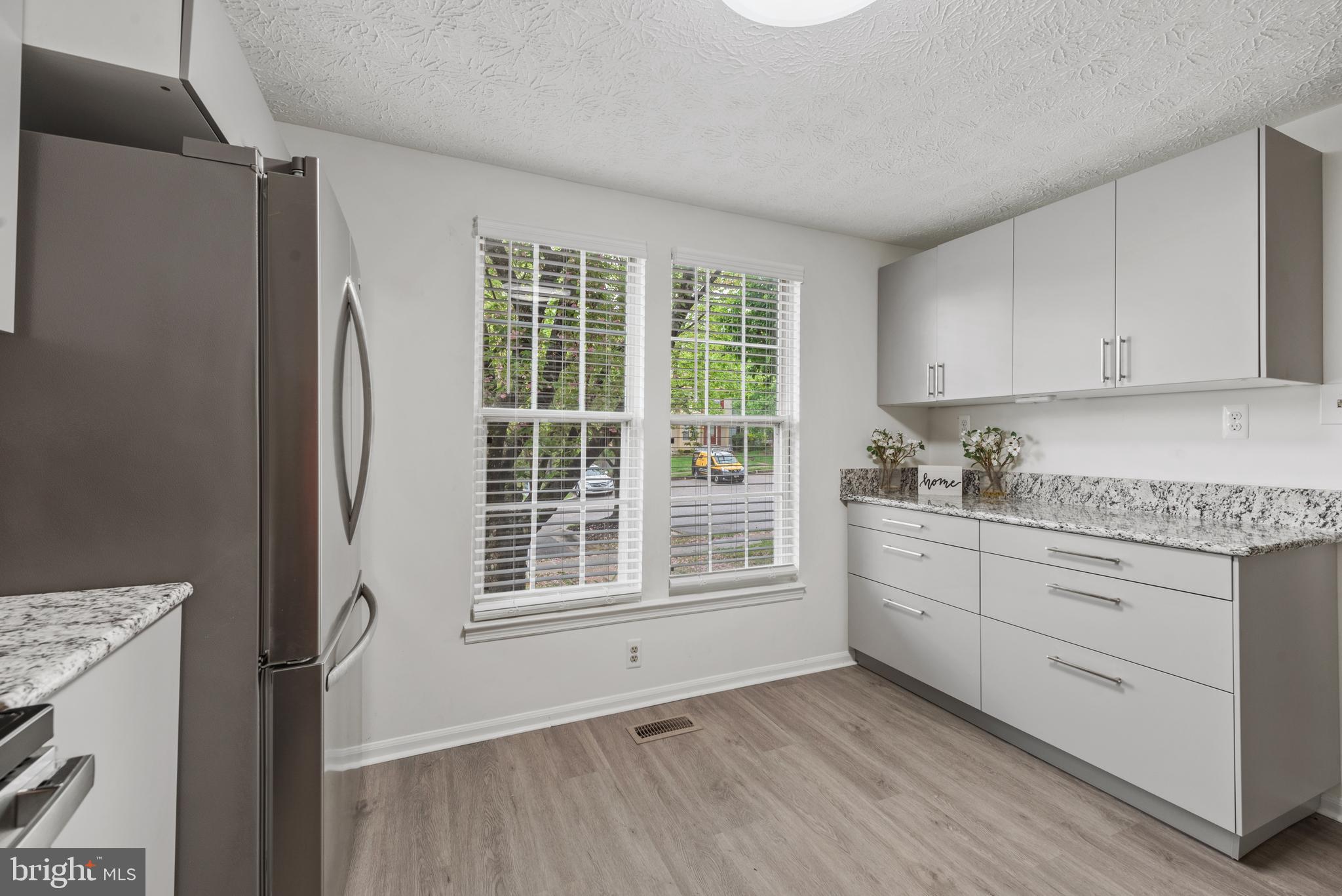 RIDGEDALE MEWS - Residential