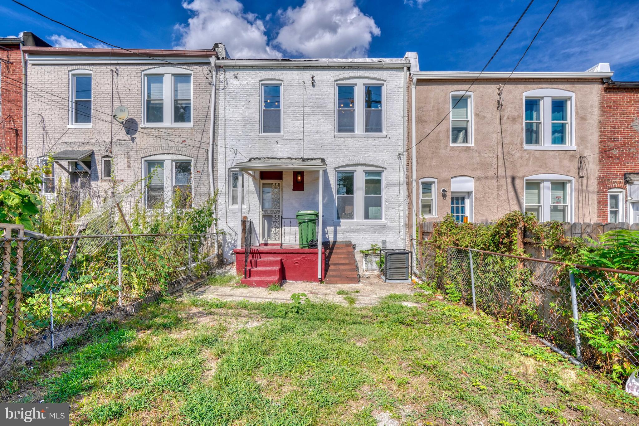 COLDSTREAM HOMESTEAD MONTEBELLO HISTORIC DISTRICT - Residential