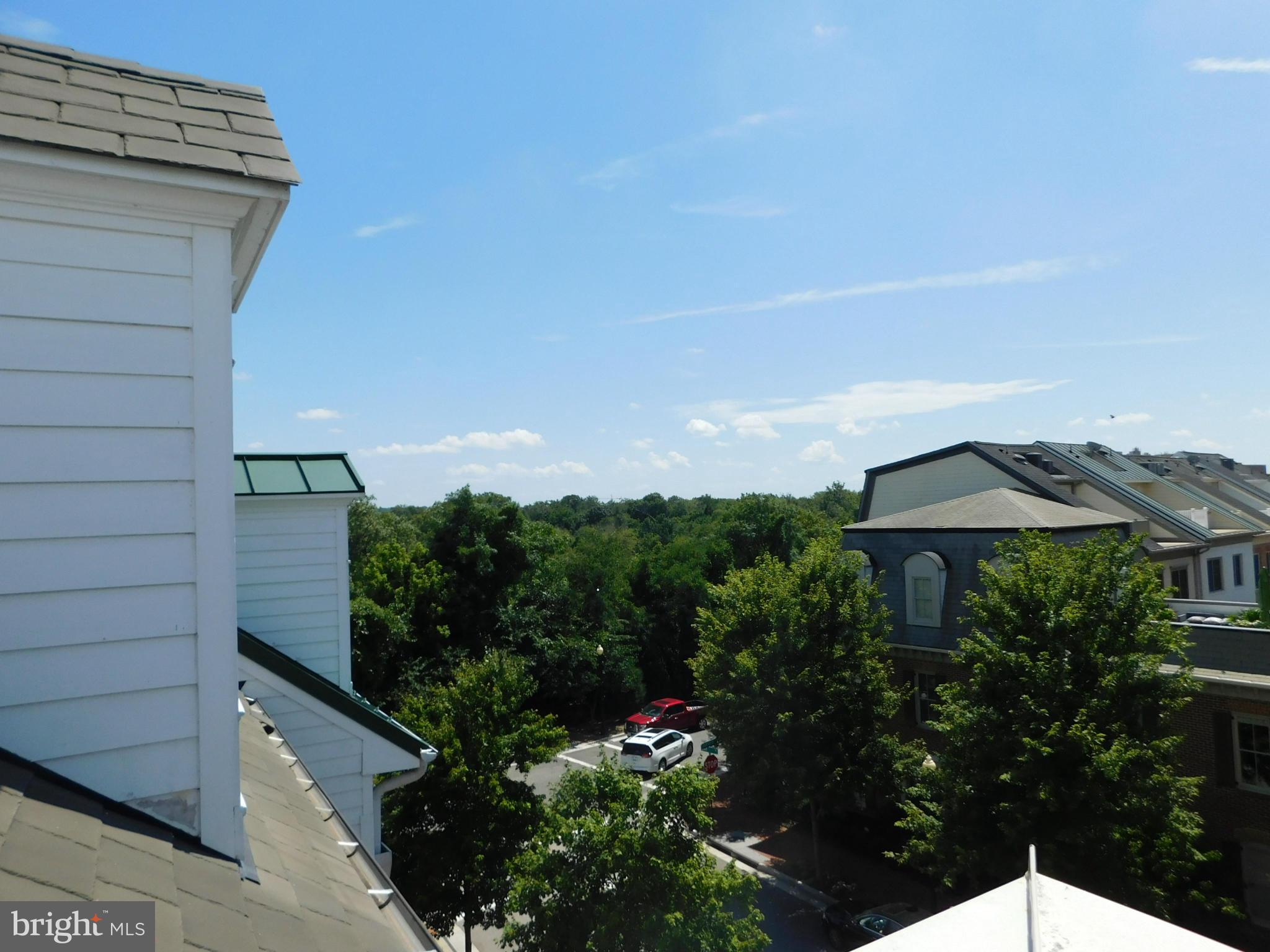 POTOMAC GREENS - Residential Lease