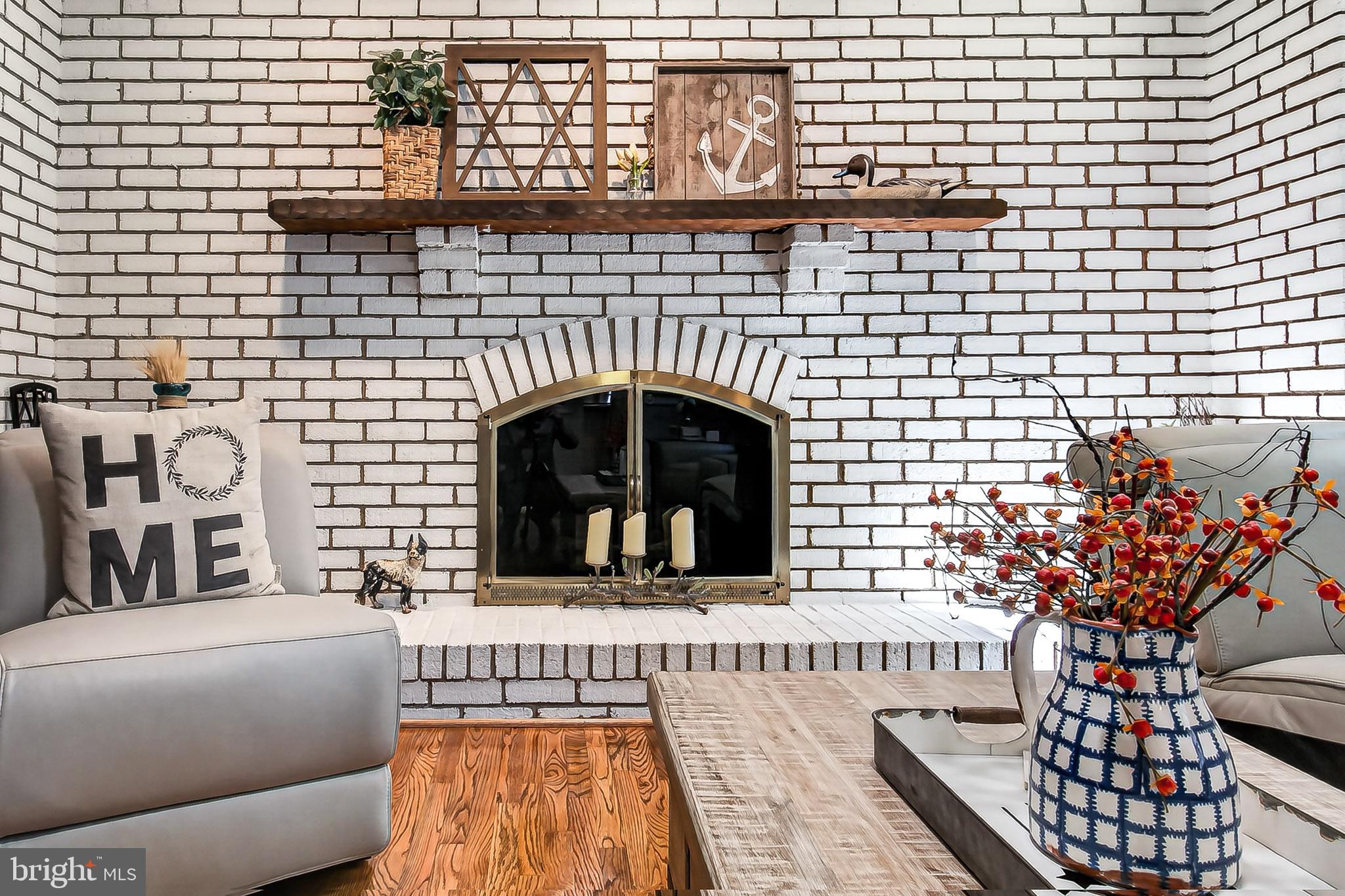 FAIRFAX STATION - Residential