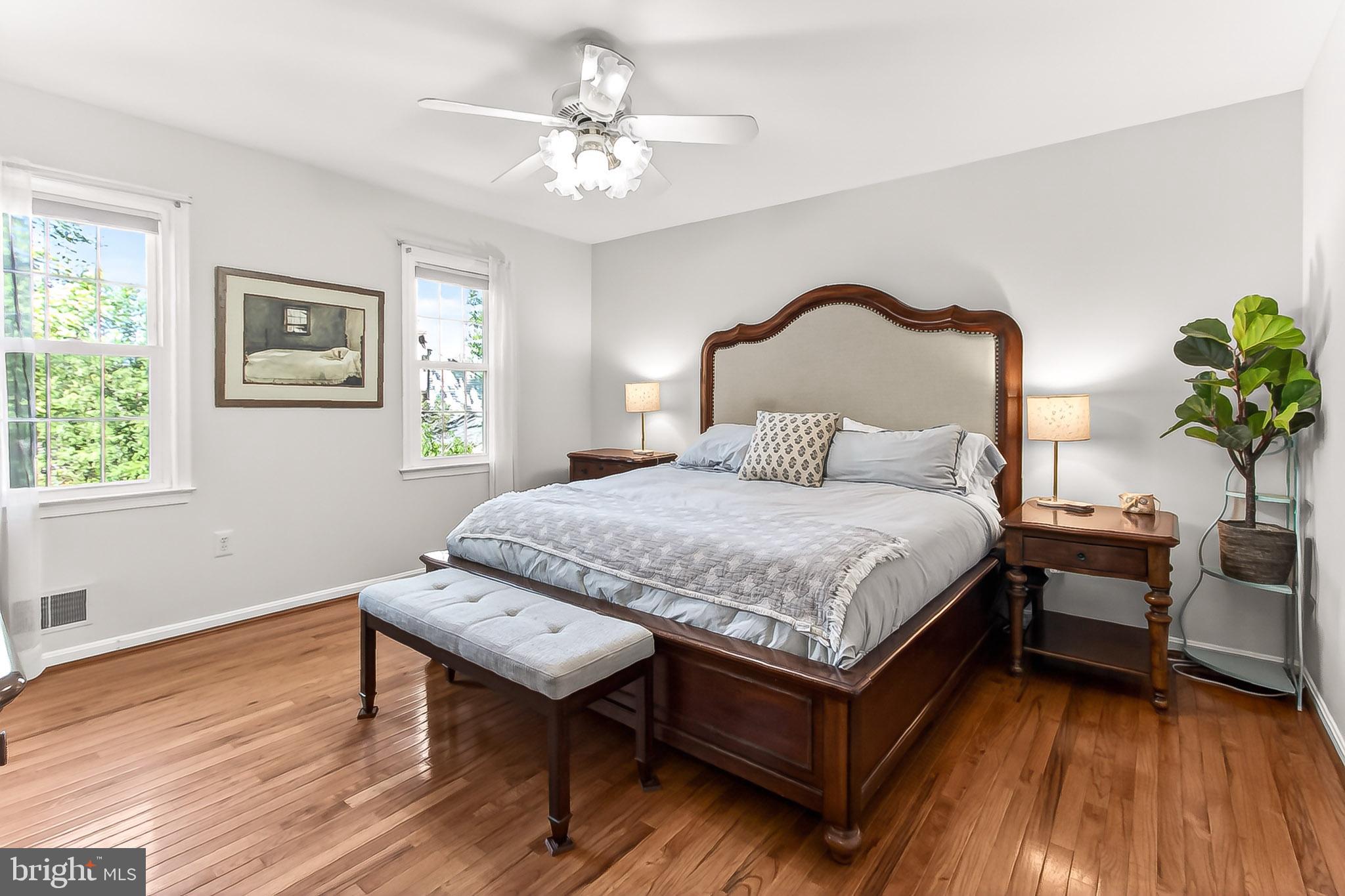 FAIRFAX STATION - Residential