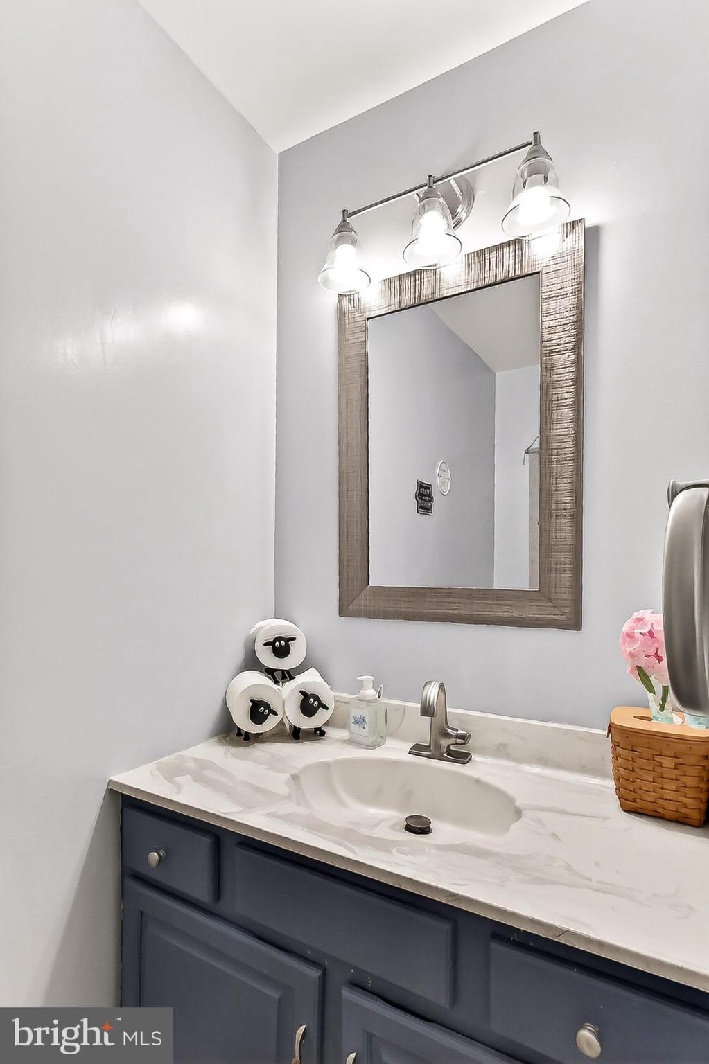 FAIRFAX STATION - Residential